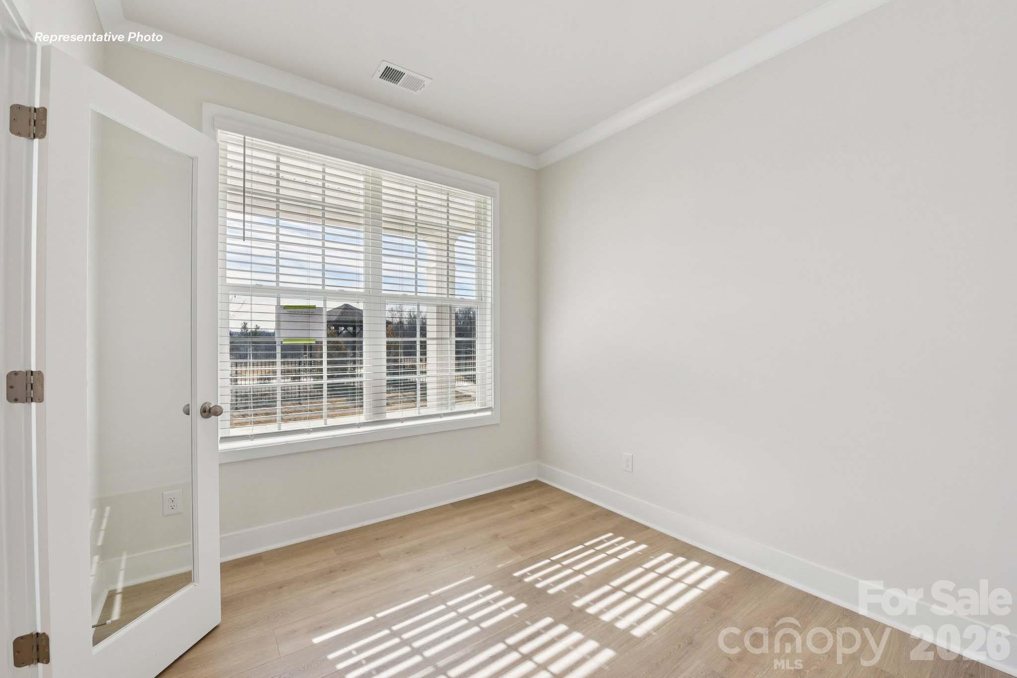 Single Family Residence at 4105 Pin Alley, Huntersville, photo 3 of 35