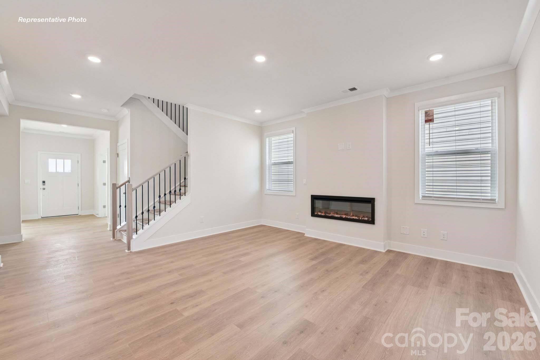 Single Family Residence at 4105 Pin Alley, Huntersville, photo 8 of 35