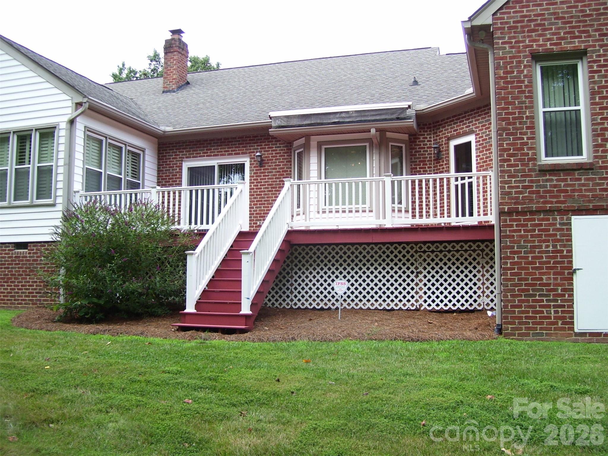 Single Family Residence at 1859 Wetherburn Drive, Kannapolis, photo 5 of 33