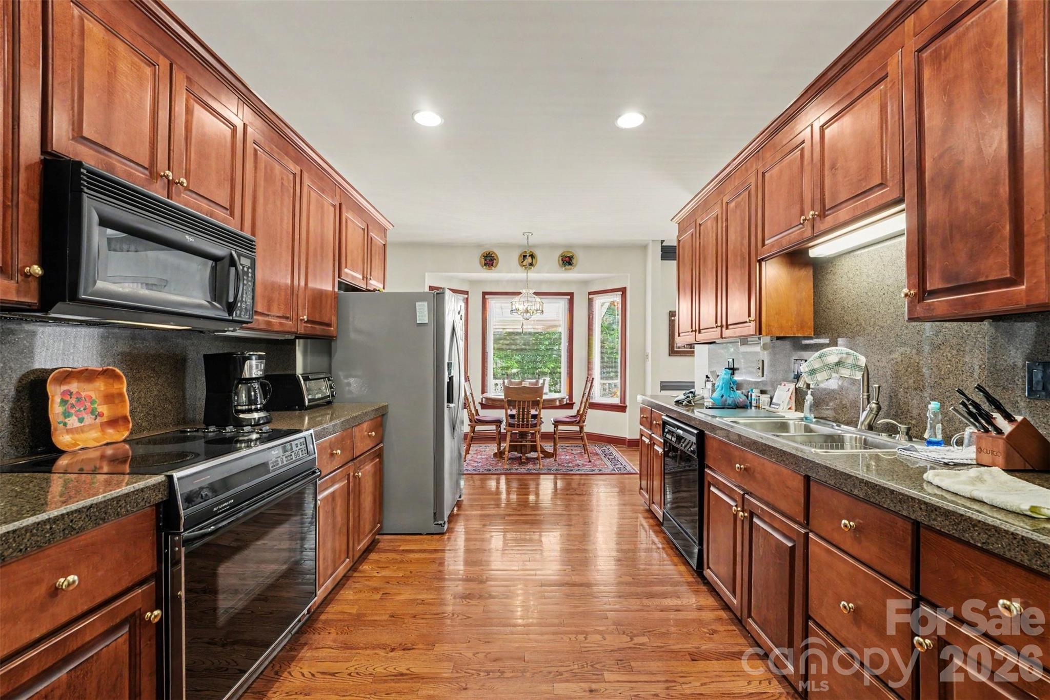 Single Family Residence at 1859 Wetherburn Drive, Kannapolis, photo 15 of 33