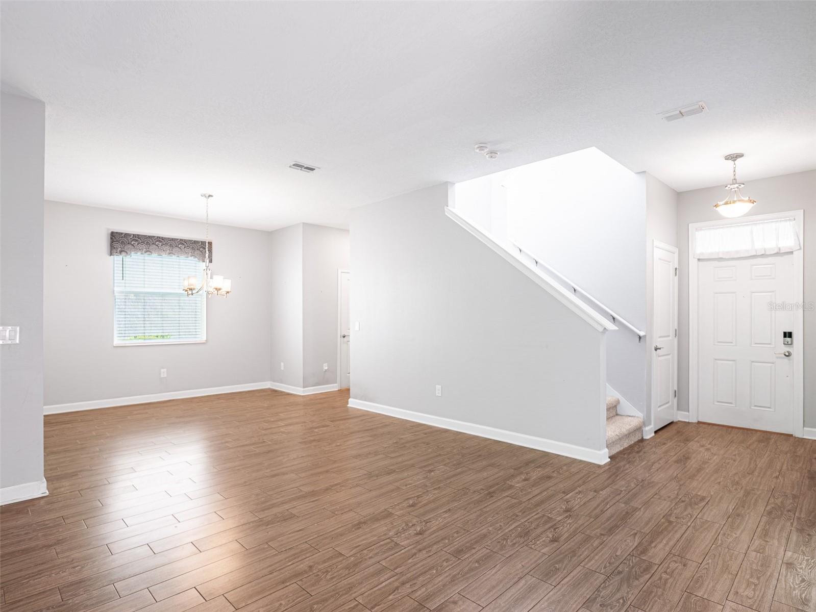 Single Family Residence at 491 BRUNSWICK DR, DAVENPORT, photo 10 of 73