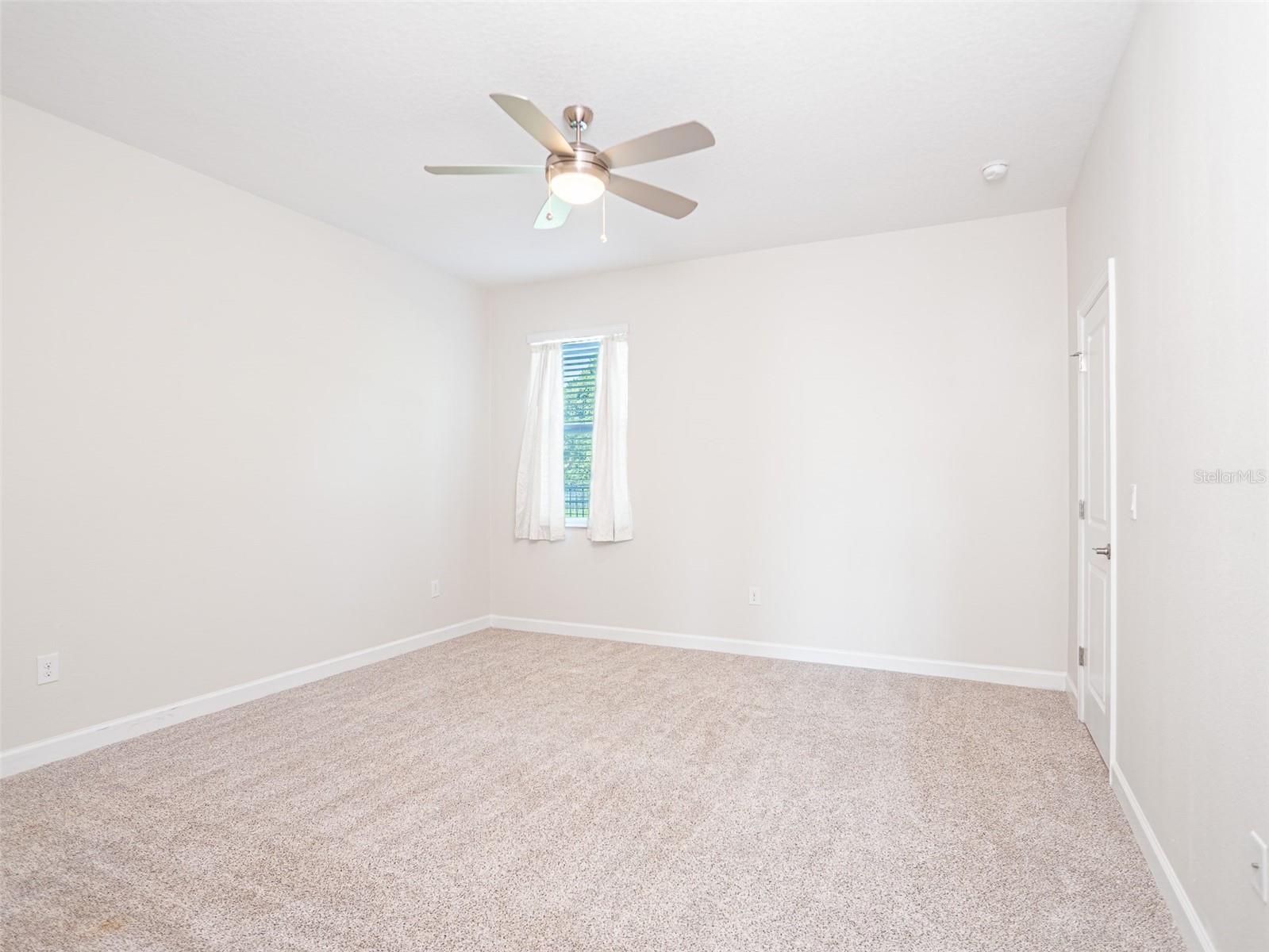 Single Family Residence at 491 BRUNSWICK DR, DAVENPORT, photo 27 of 73