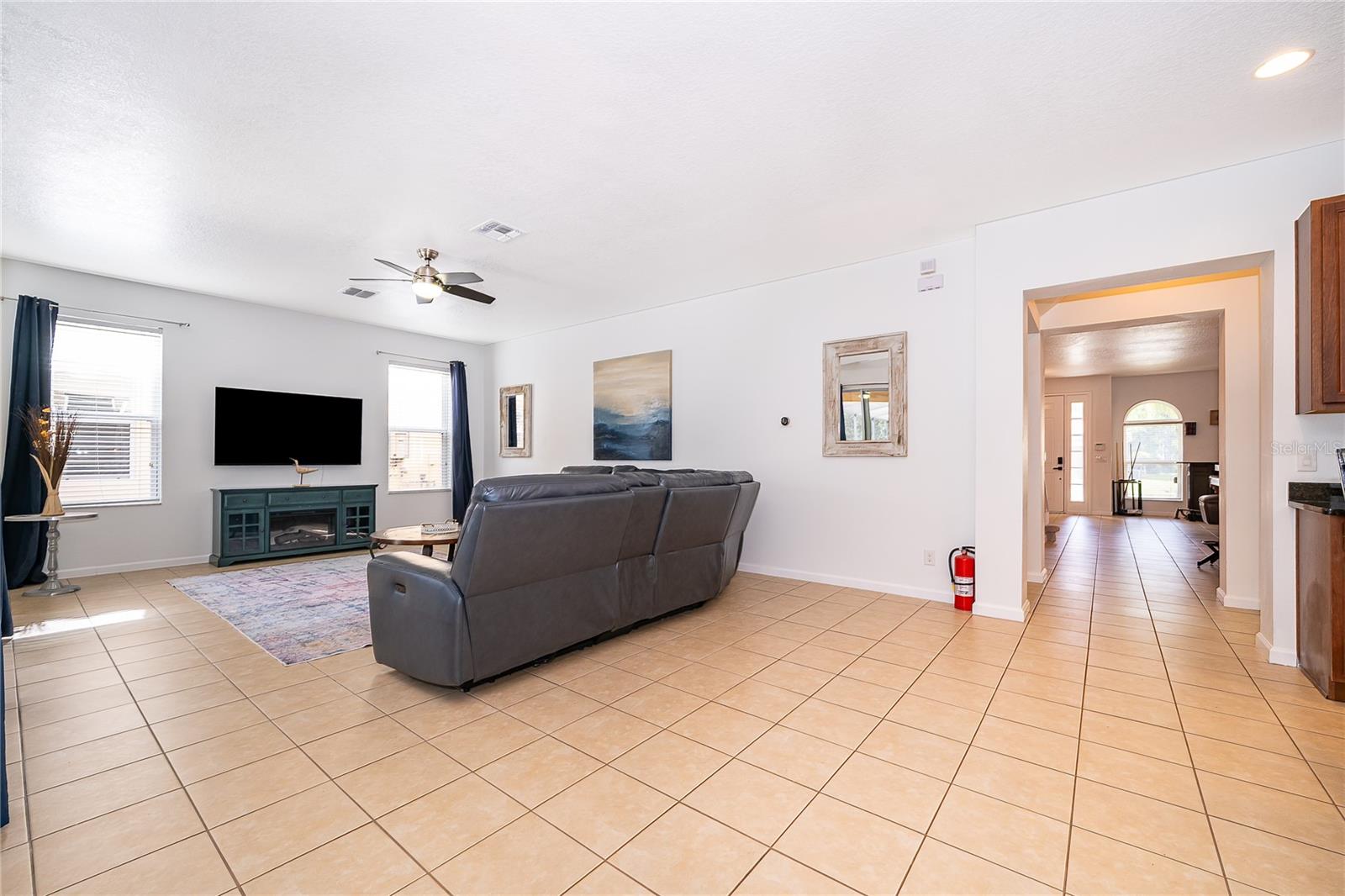 Family Room 1 - 406 ORANGE COSMOS BLVD, DAVENPORT