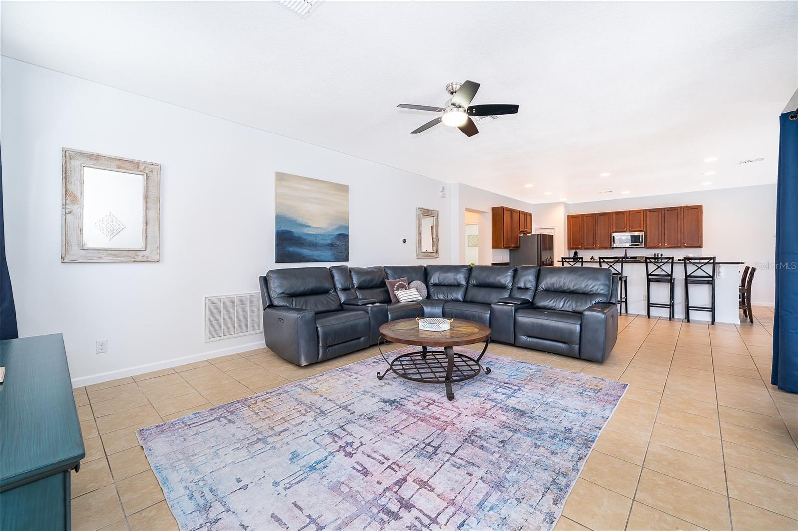 Family Room 4 - 406 ORANGE COSMOS BLVD, DAVENPORT