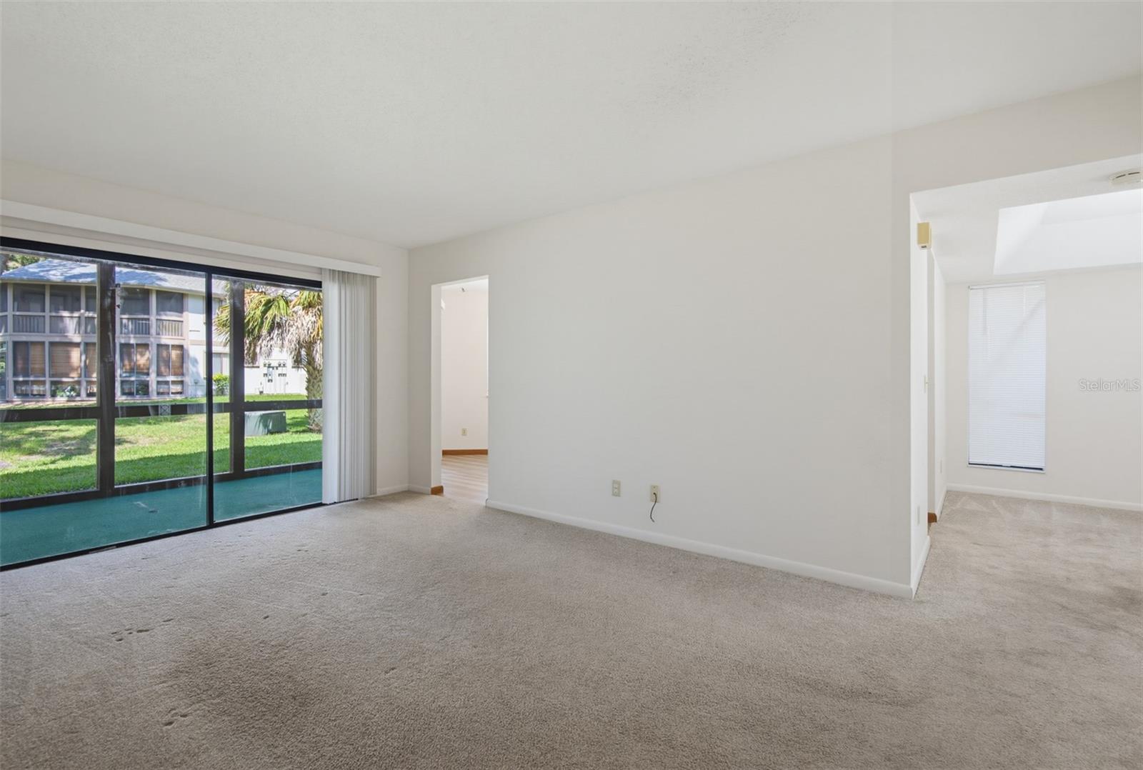 Condominium at 7 MID PINES CIR, PALM COAST, photo 3 of 33