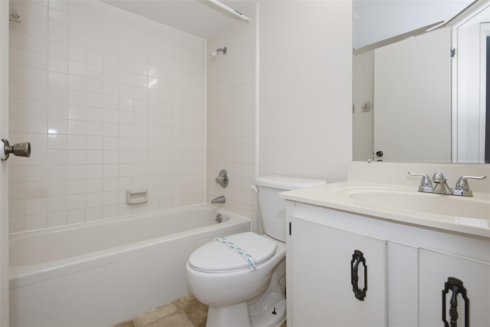 Condominium at 7 MID PINES CIR, PALM COAST, photo 18 of 33