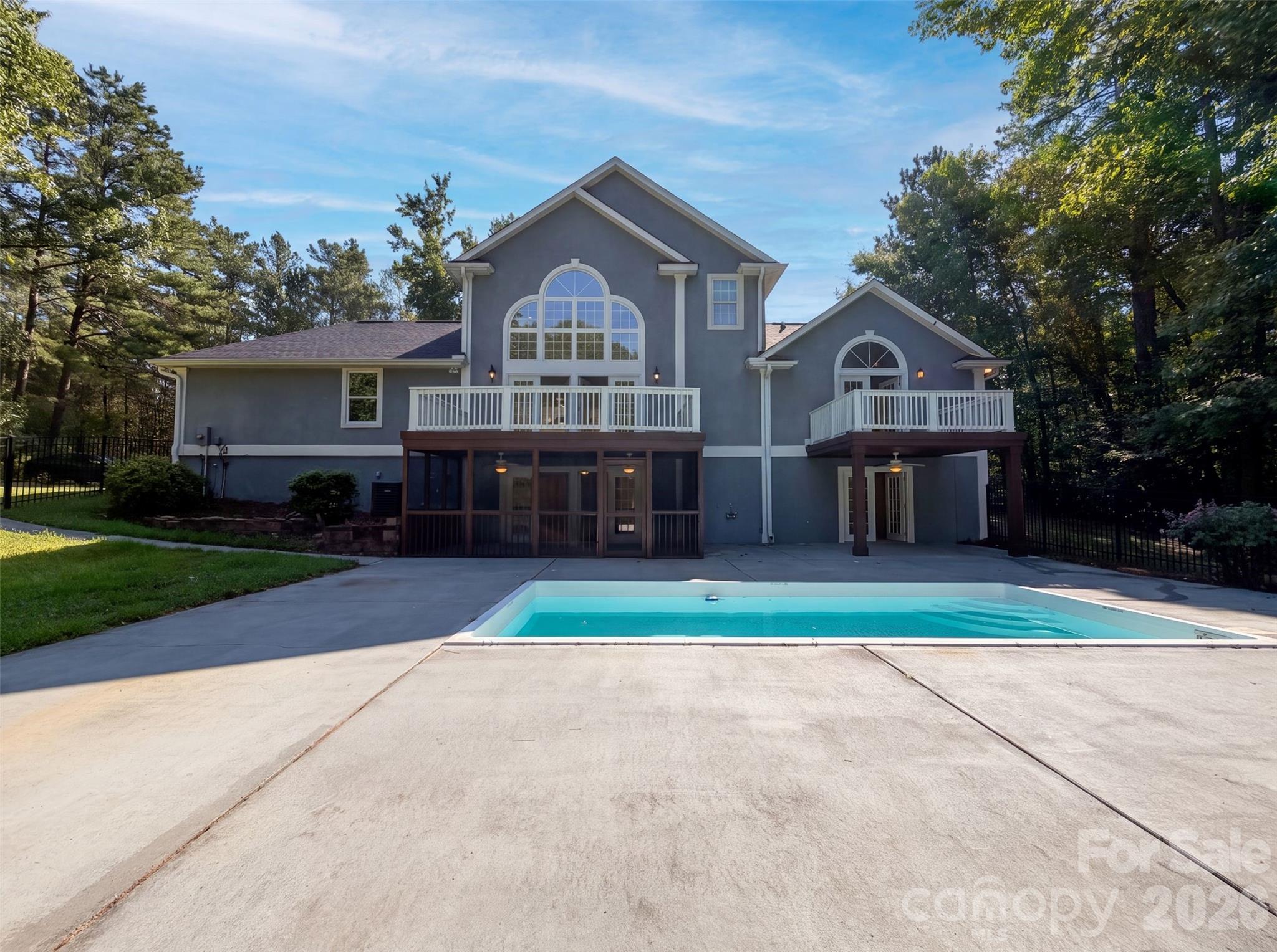 Single Family Residence at 502 Live Oaks Court, Fort Mill, photo 5 of 24