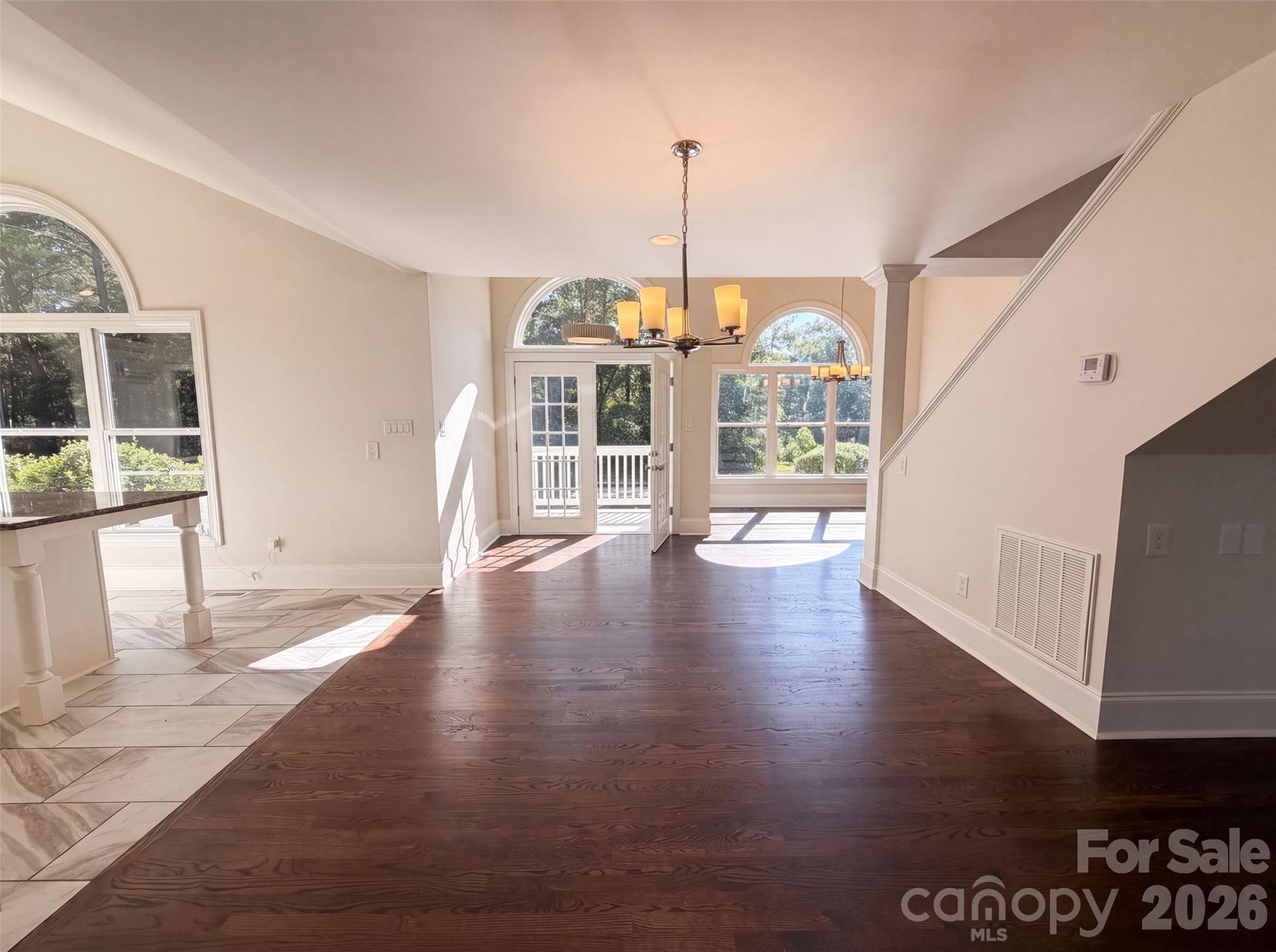 Single Family Residence at 502 Live Oaks Court, Fort Mill, photo 10 of 24