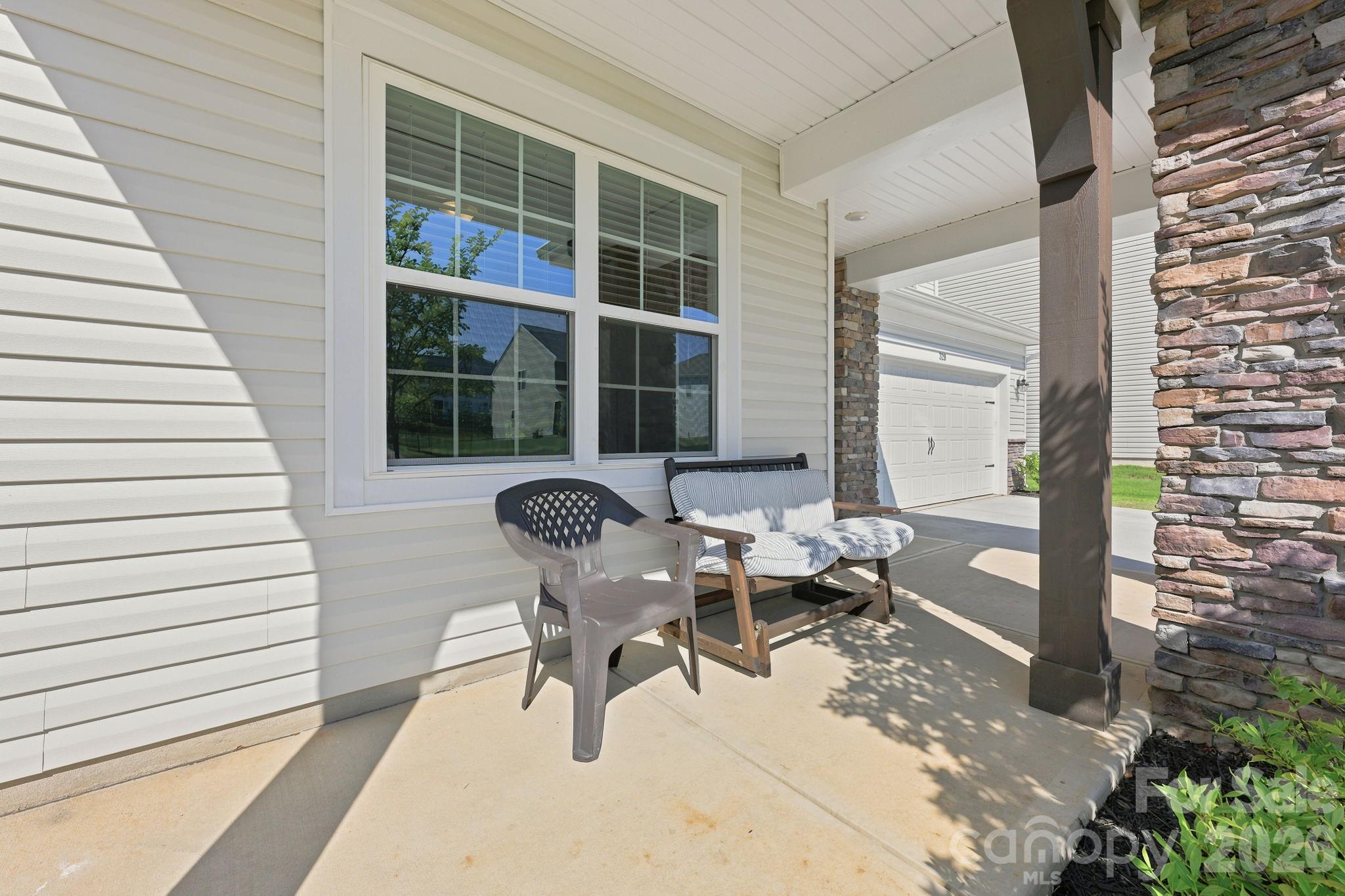 Covered Front Porch - 328 Kennerly Center Drive, Mooresville
