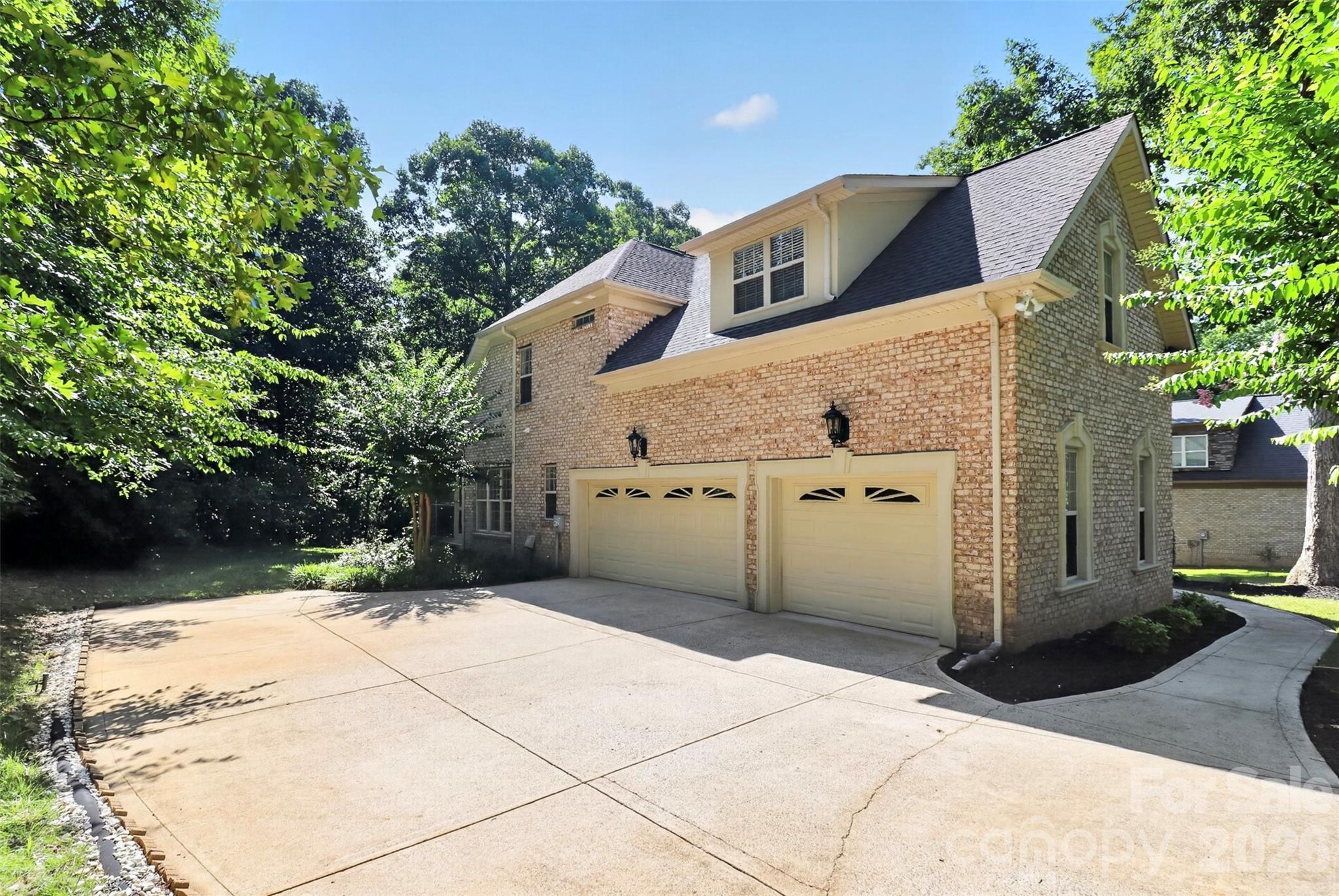 3 car garage. - 4817 Pimlico Lane, Waxhaw