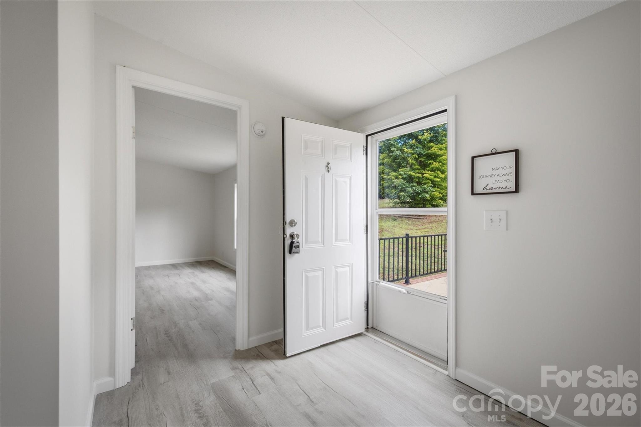 Single Family Residence at 2688 Kite Drive, Lenoir, photo 5 of 31