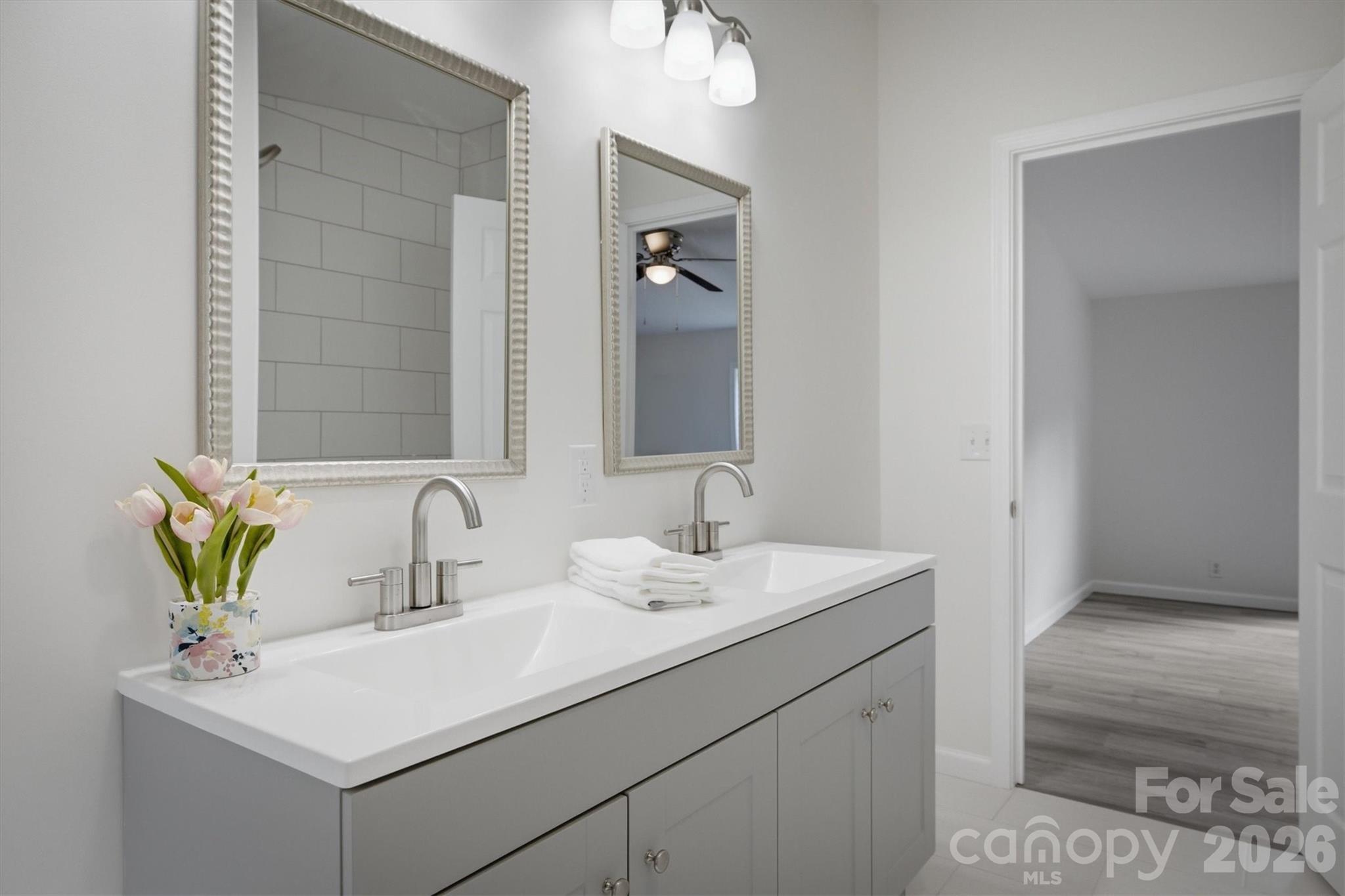 Primary Bath Dual Vanities - 2688 Kite Drive, Lenoir