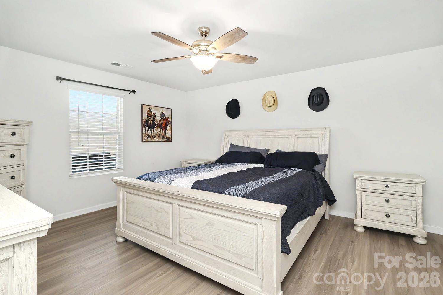 Single Family Residence at 1277 Bryson Lane, Denver, photo 11 of 31