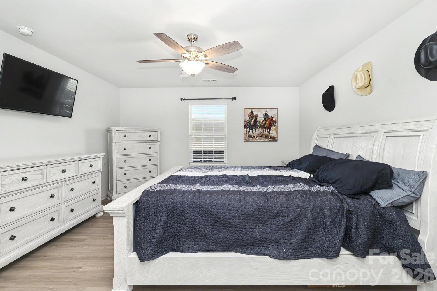 Single Family Residence at 1277 Bryson Lane, Denver, photo 13 of 31