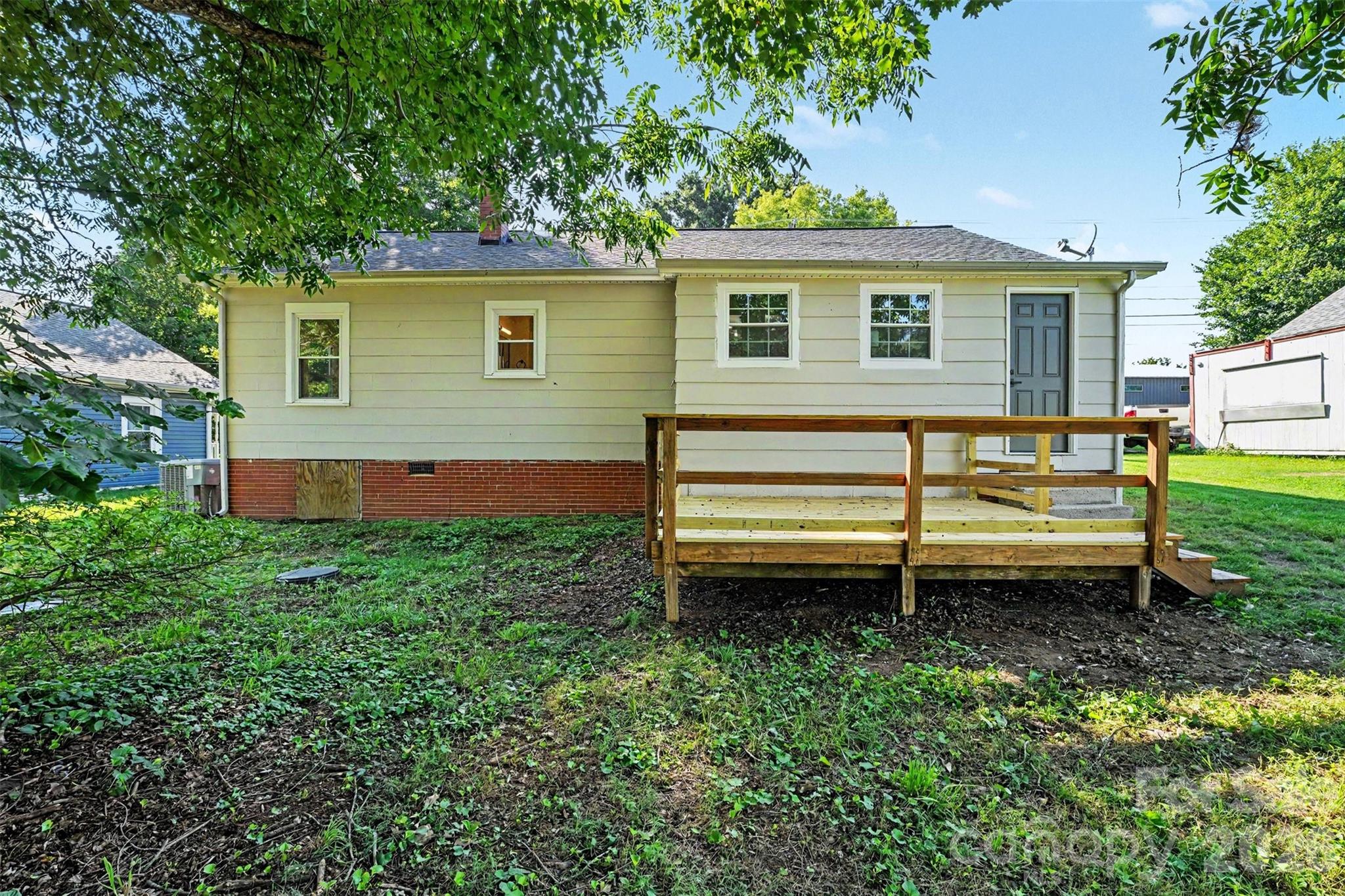 Single Family Residence at 115 Autumn Leaf Road, Troutman, photo 15 of 18