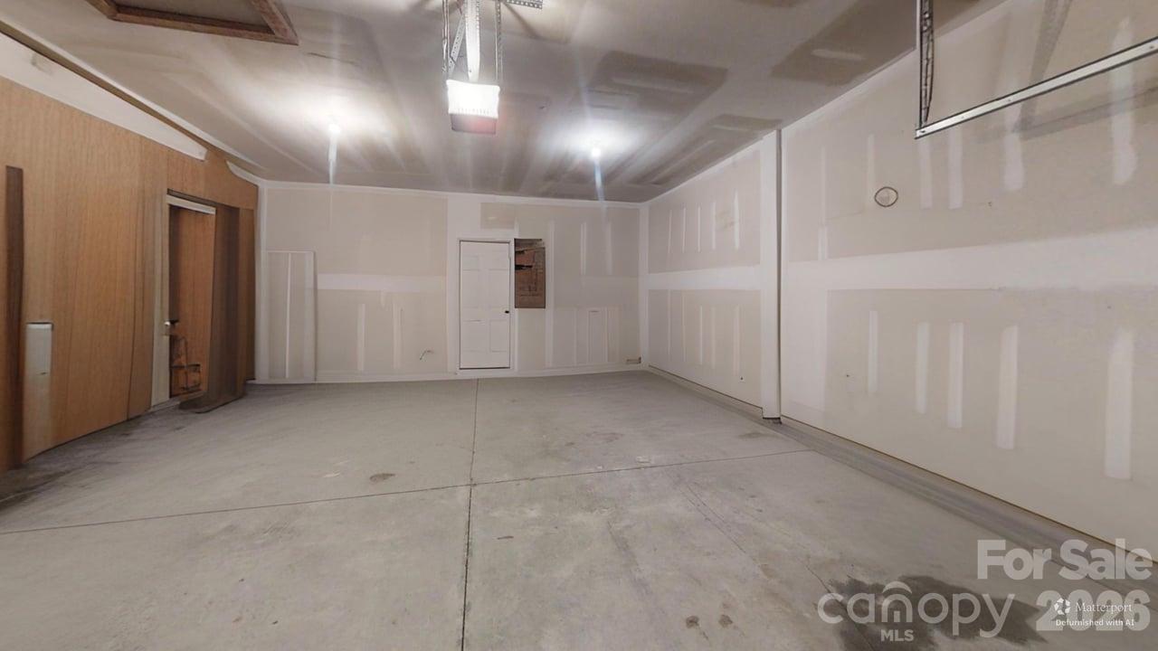 Single Family Residence at 111 Lantern Acres Drive, Mooresville, photo 22 of 26