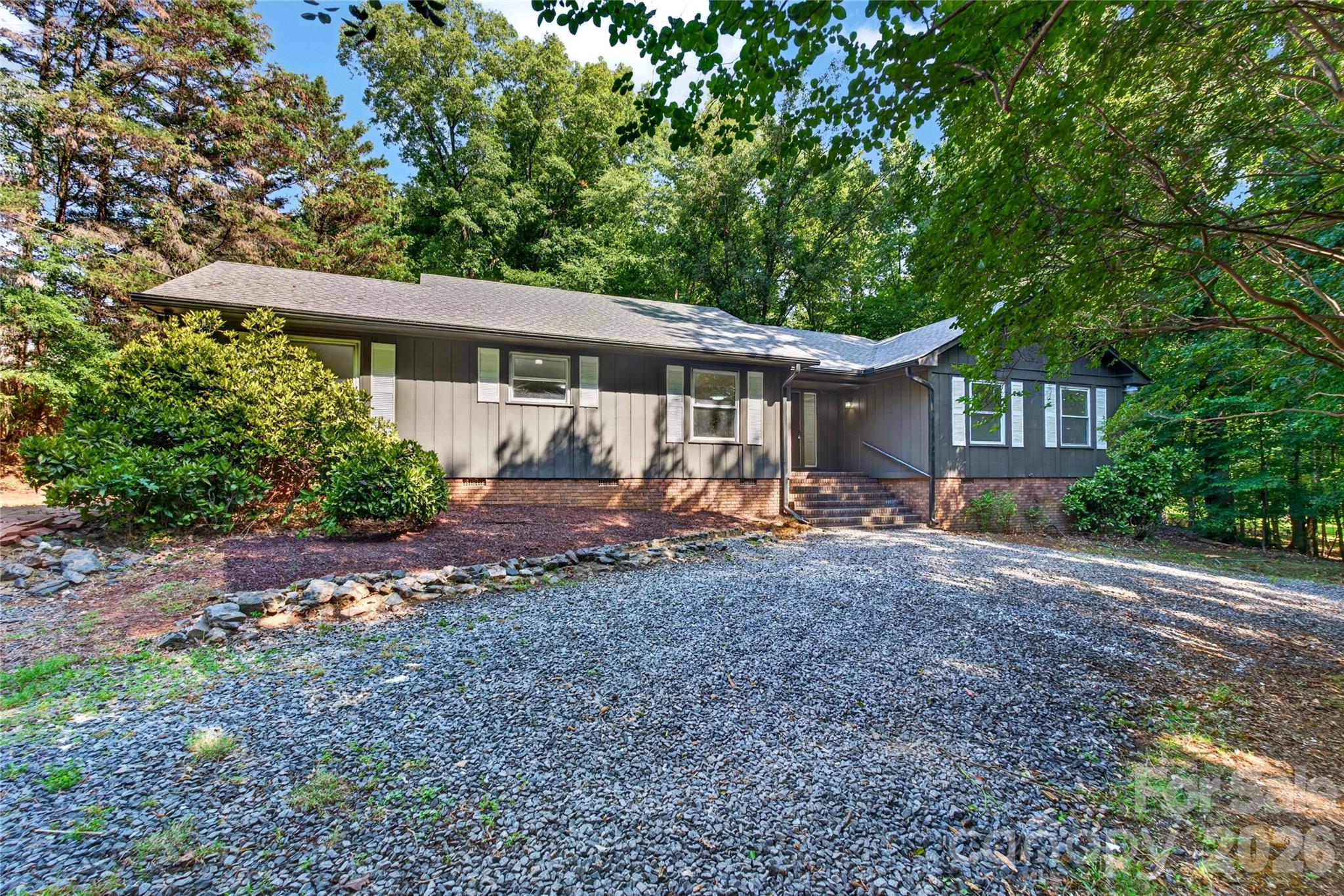 Single Family Residence at 4531 Belhaven Forest Drive, Gastonia, photo 2 of 48