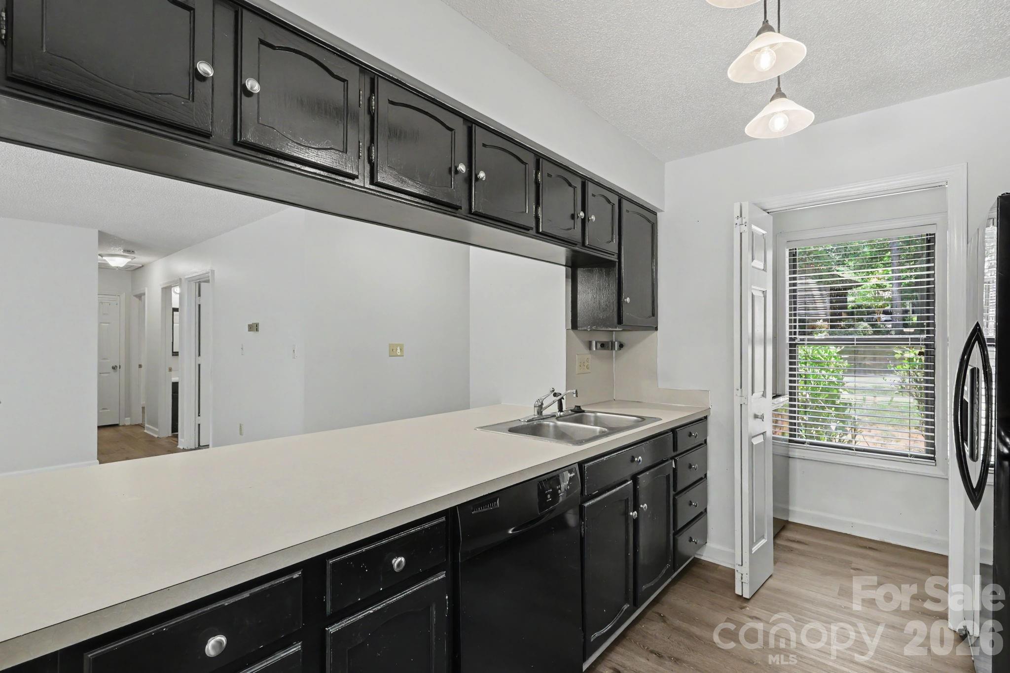 Condominium at 988 Cranberry Circle, Fort Mill, photo 10 of 25