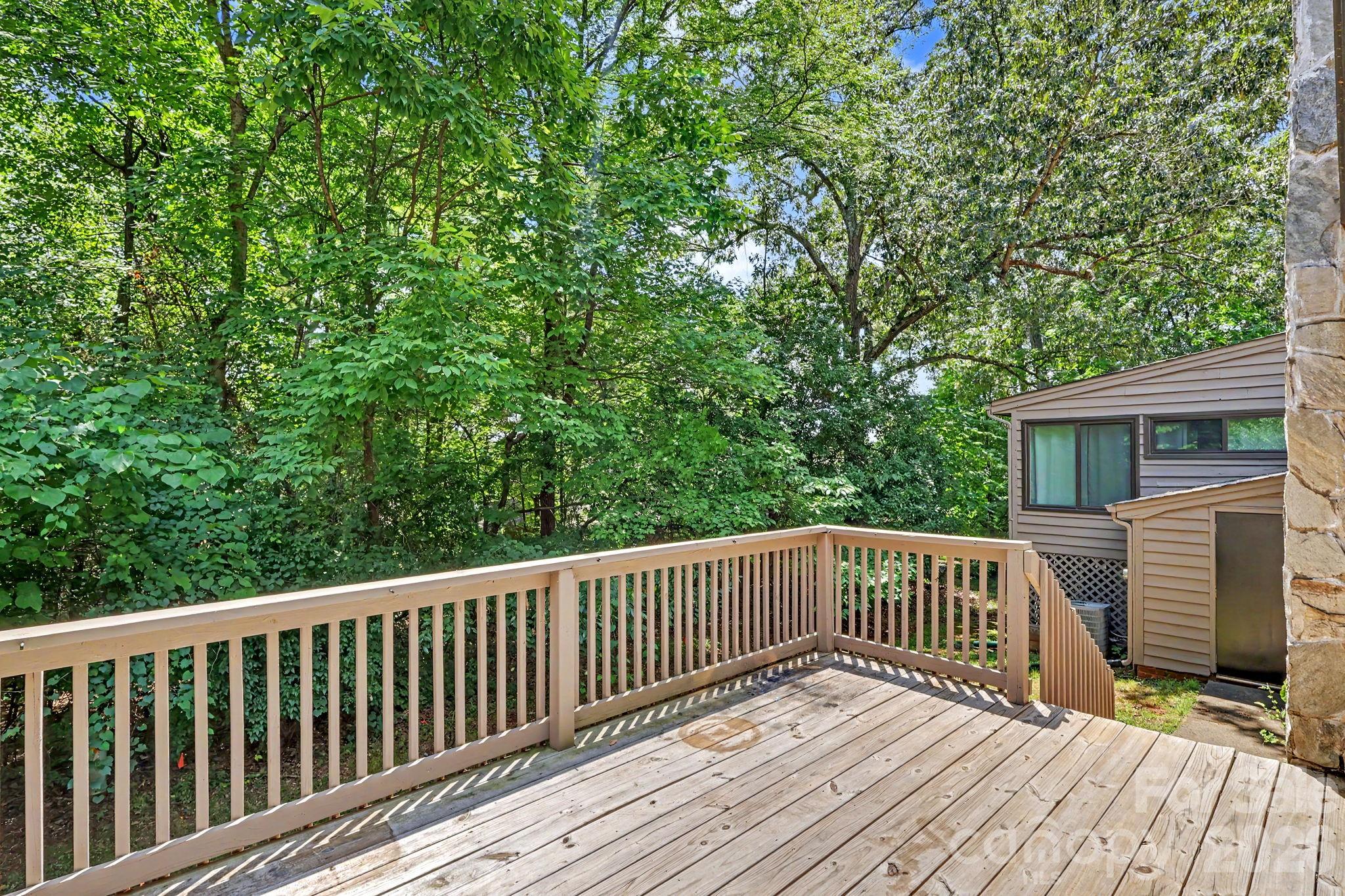 Condominium at 988 Cranberry Circle, Fort Mill, photo 18 of 25
