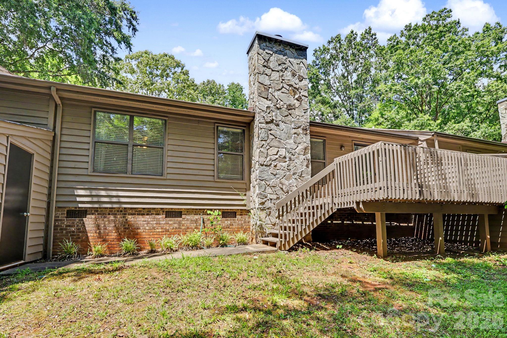 Condominium at 988 Cranberry Circle, Fort Mill, photo 24 of 25