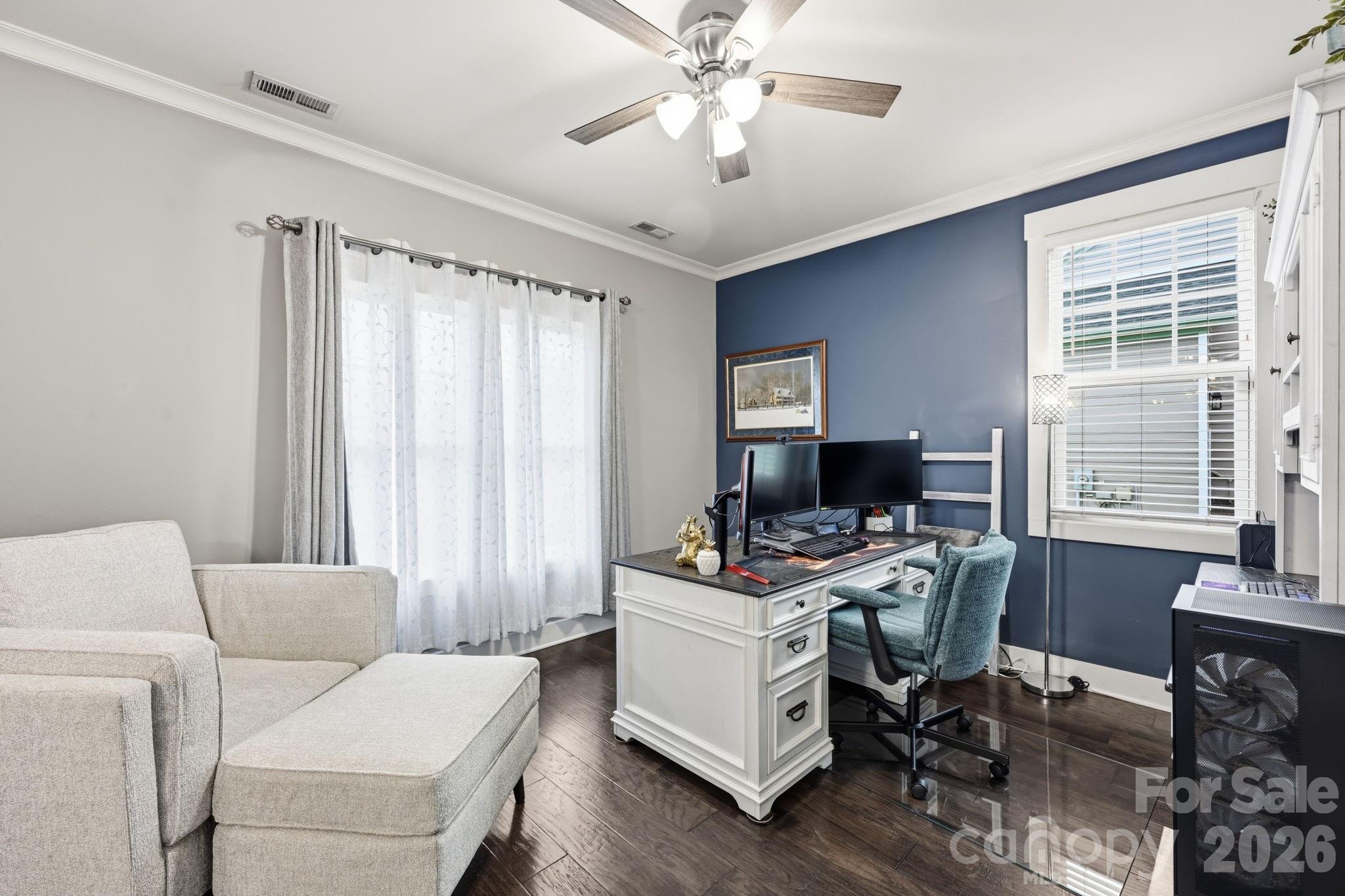 Single Family Residence at 6957 Pin Oaks Drive, Denver, photo 16 of 47