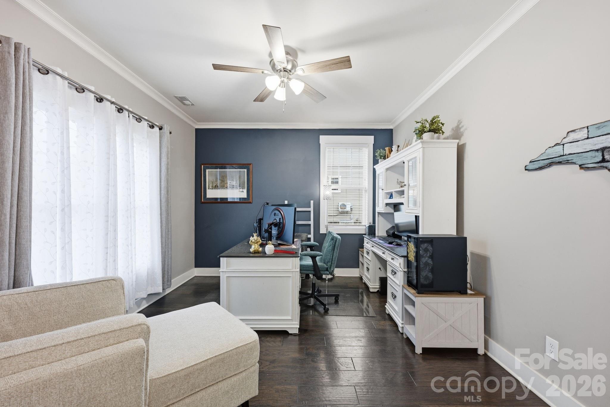 Single Family Residence at 6957 Pin Oaks Drive, Denver, photo 17 of 47
