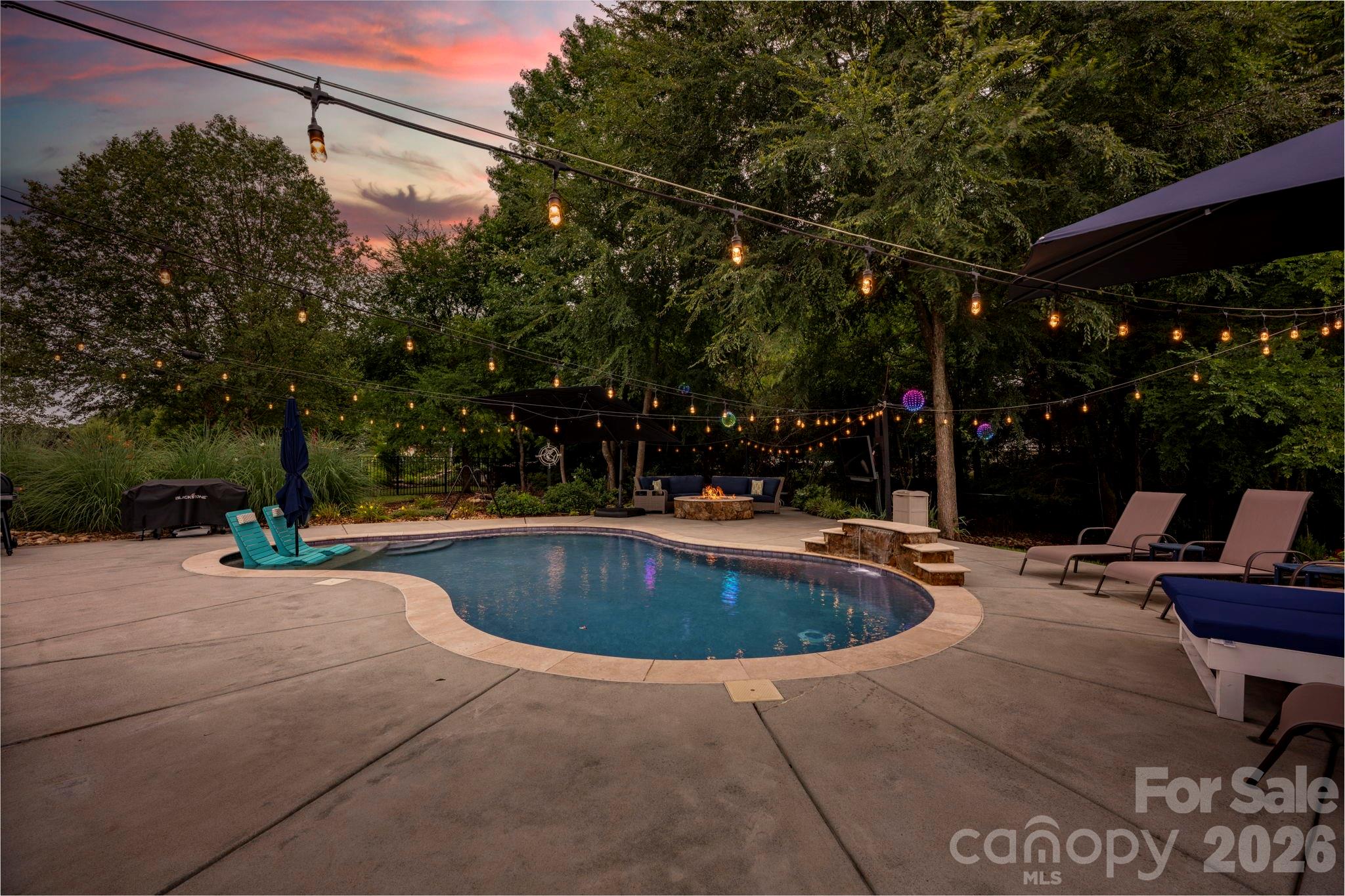 Single Family Residence at 6957 Pin Oaks Drive, Denver, photo 41 of 47