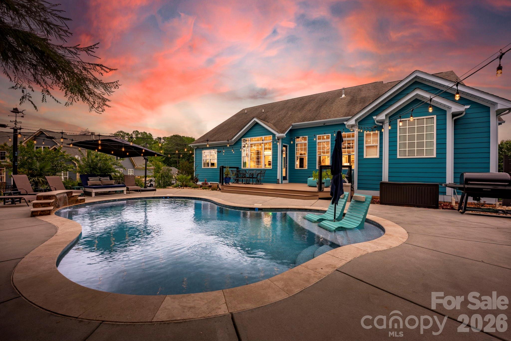 Single Family Residence at 6957 Pin Oaks Drive, Denver, photo 44 of 47