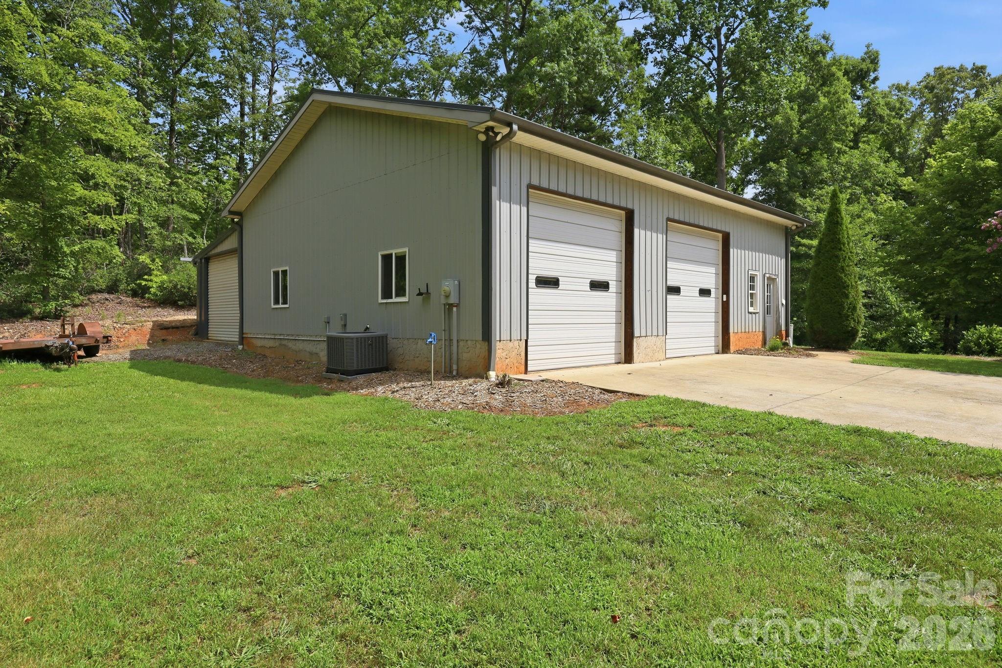 Single Family Residence at 798 Worley Road, Marion, photo 7 of 47