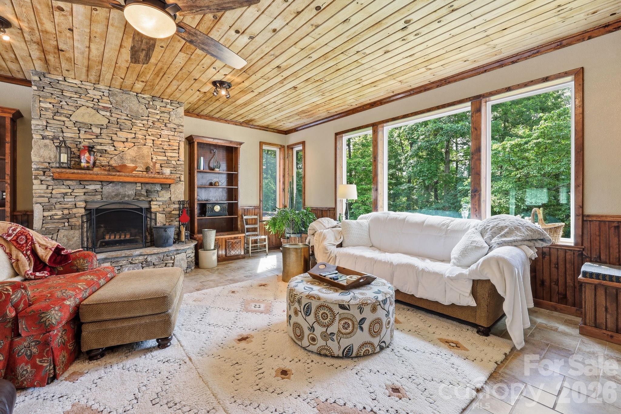 Single Family Residence at 798 Worley Road, Marion, photo 14 of 47