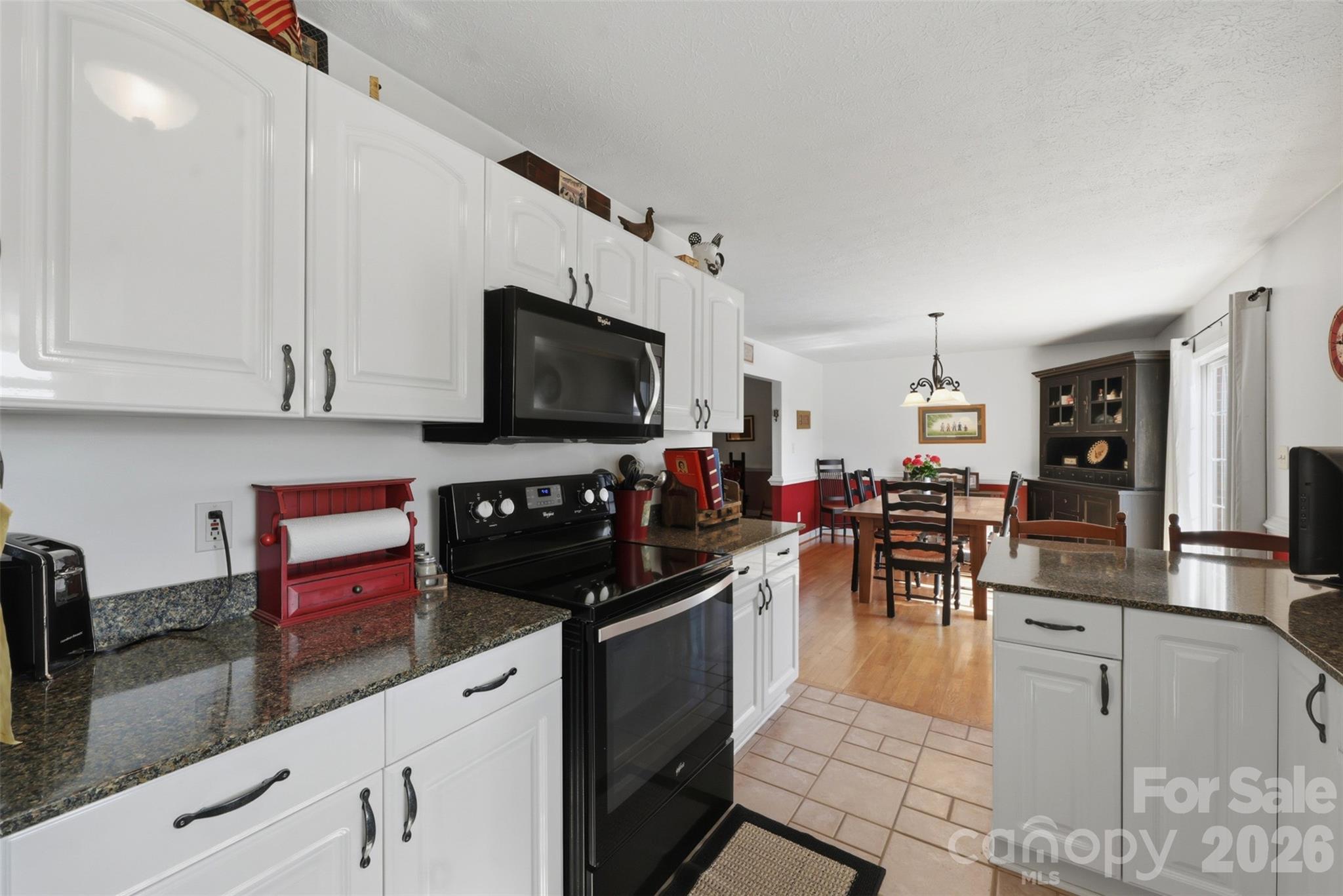 Single Family Residence at 250 Millennium Drive, Taylorsville, photo 16 of 48