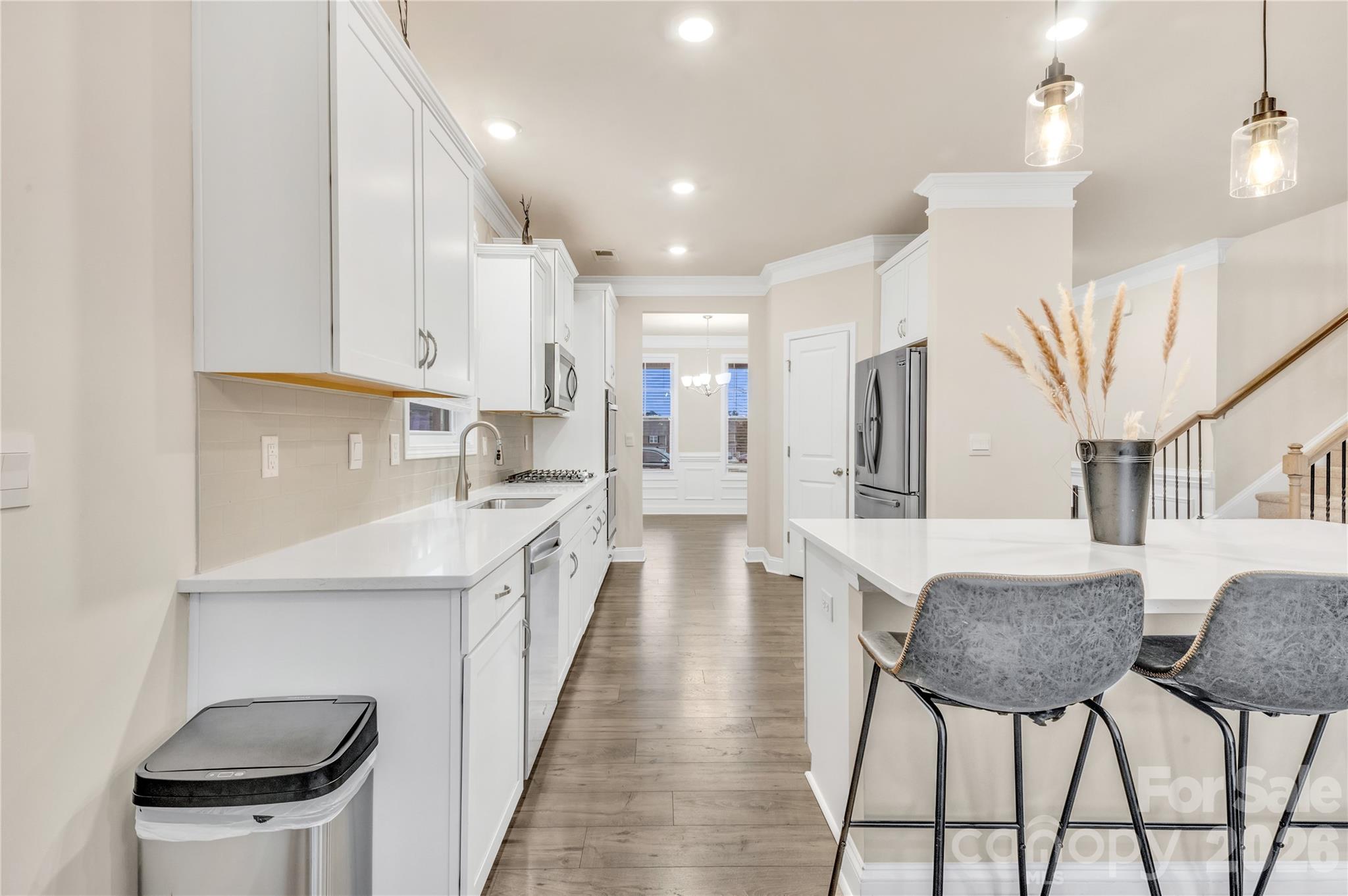 Gorgeous white kitchen with easy access to dining room. - 4849 Tacoma Drive, Fort Mill