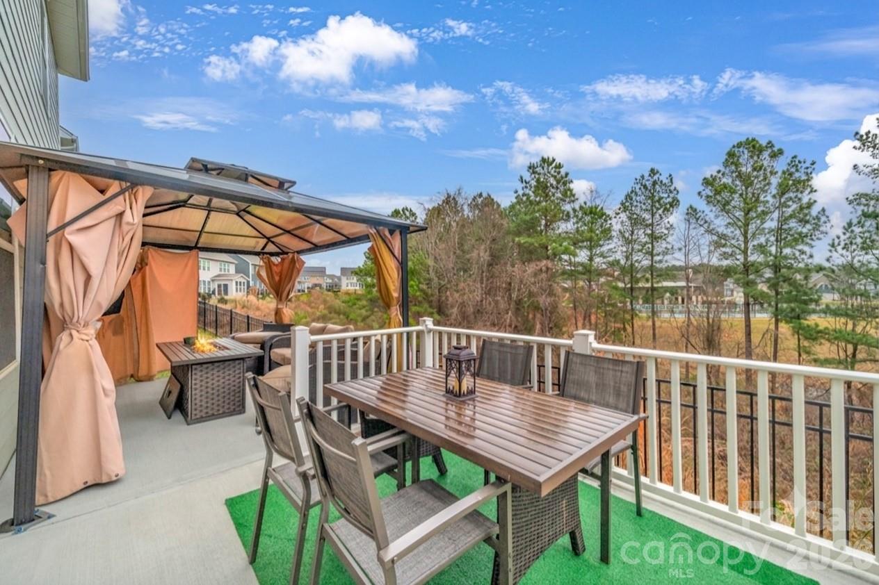 Step outside to an entertainers paradise designed for year round enjoyment - 4849 Tacoma Drive, Fort Mill