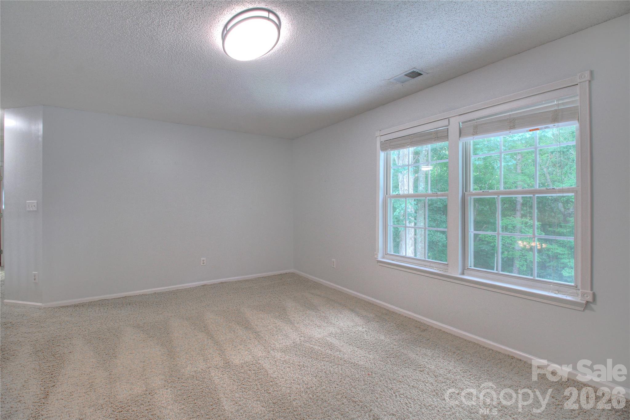 Single Family Residence at 7800 Kingston Drive, Waxhaw, photo 21 of 41