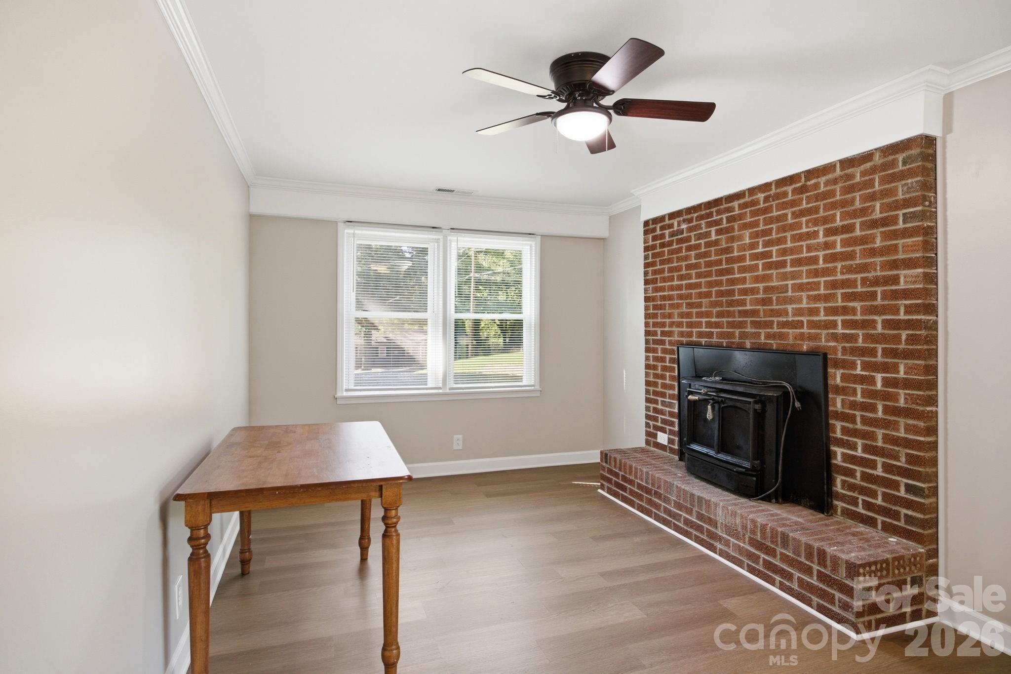 Single Family Residence at 3123 Castle Avenue, Hickory, photo 13 of 35
