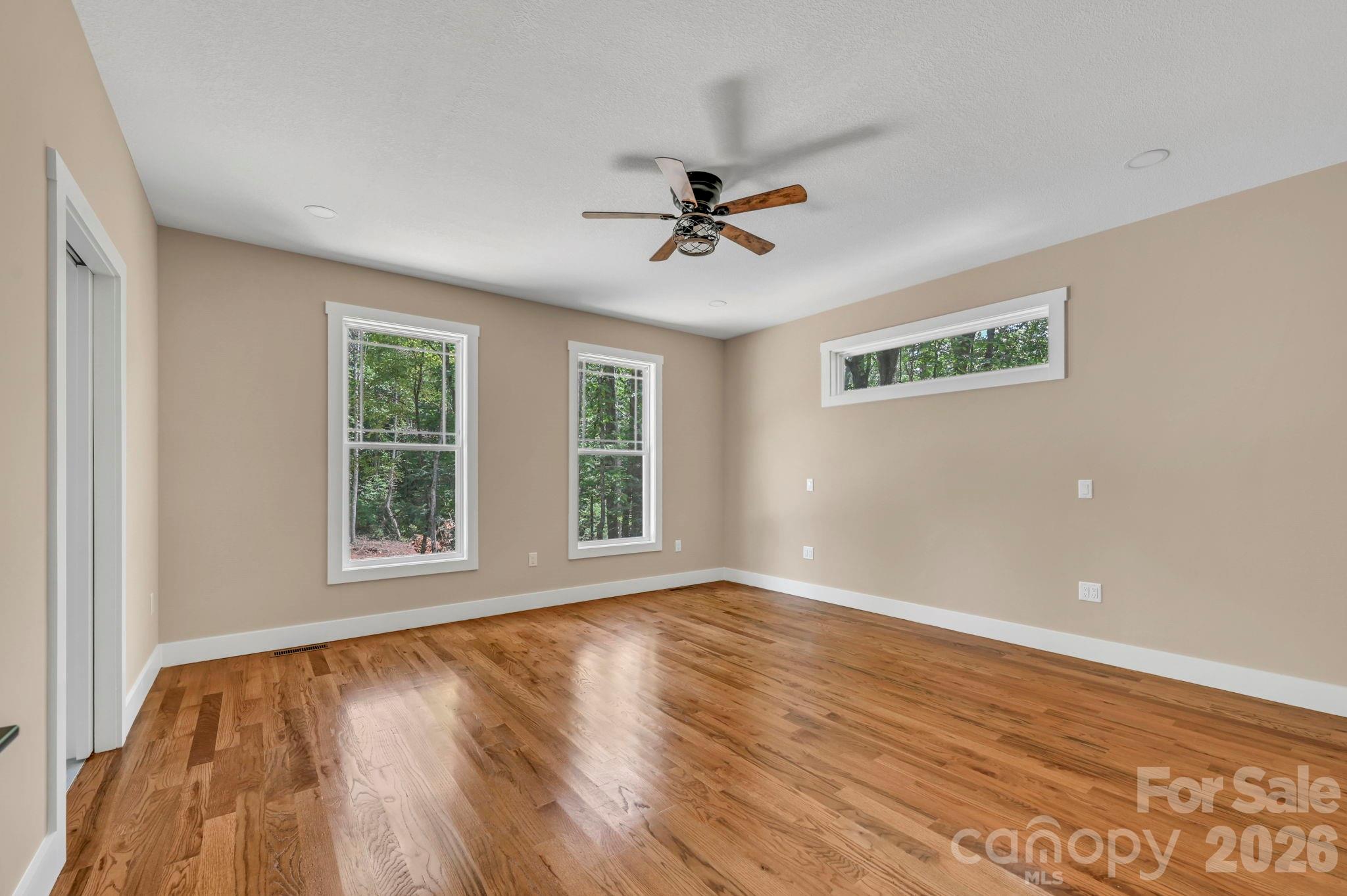 Primary bedroom - 63 Abbey Lane, Hendersonville