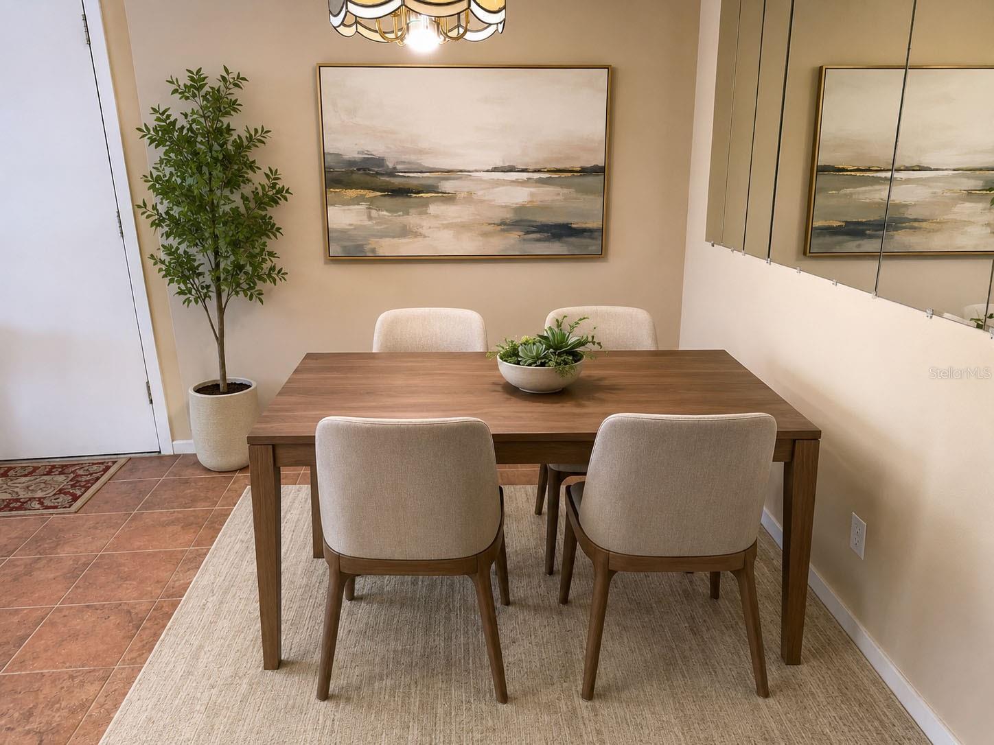 Dining Virtual - 56 CLUB HOUSE DR #101, PALM COAST