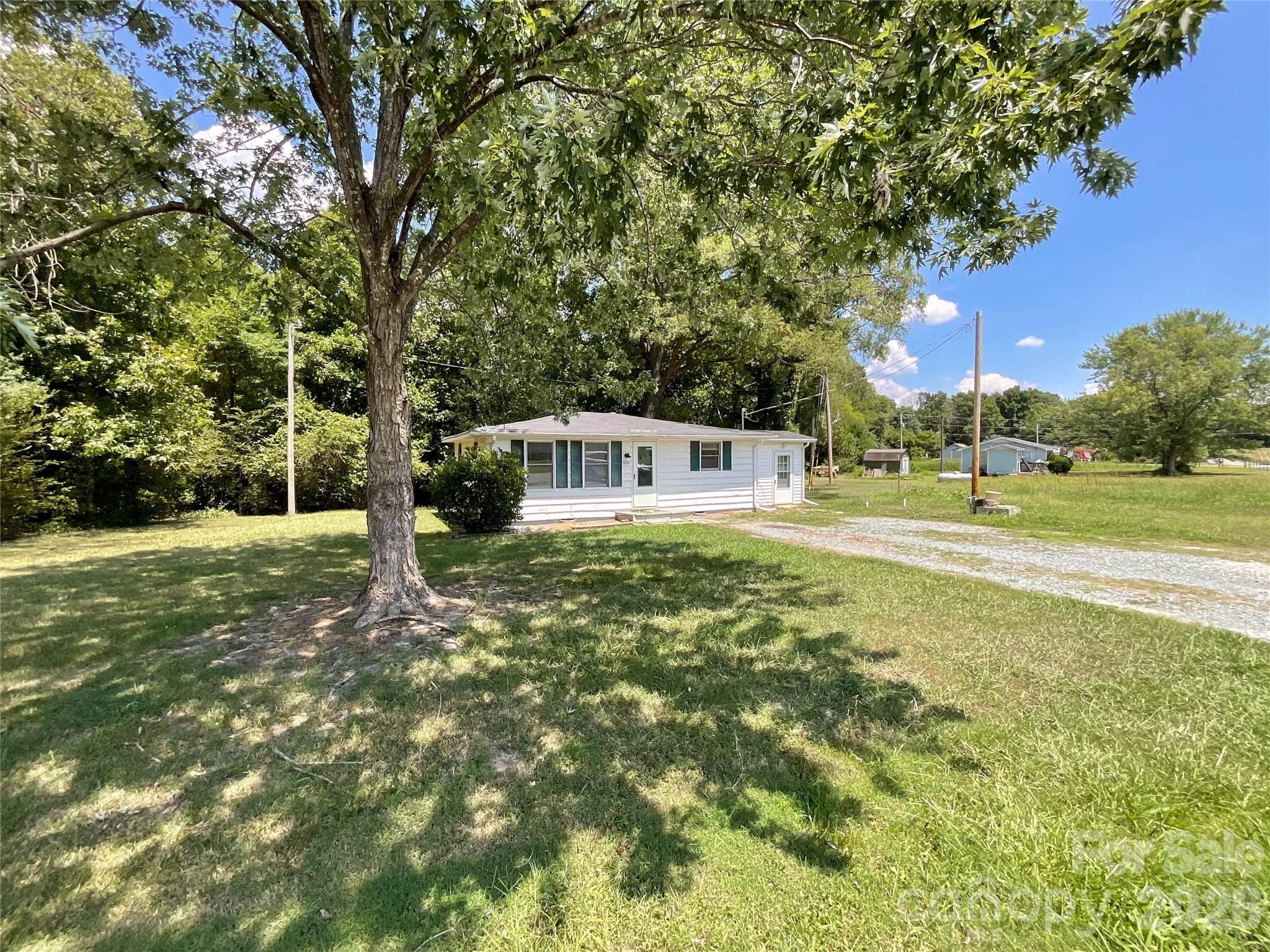 Single Family Residence at 4210 Price Short Cut Road, Monroe, photo 2 of 21