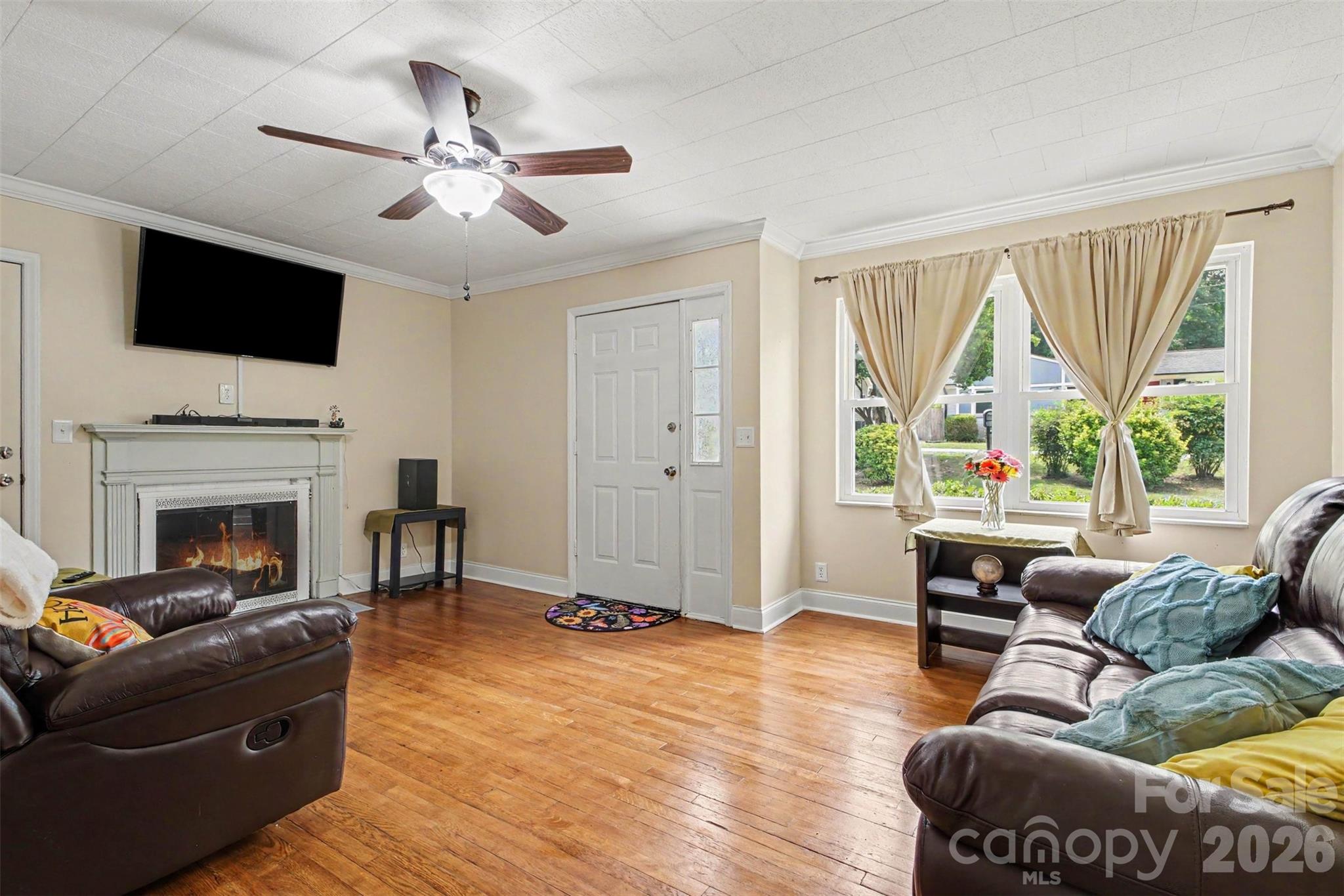 Single Family Residence at 111 Cove Avenue, Mount Holly, photo 3 of 32