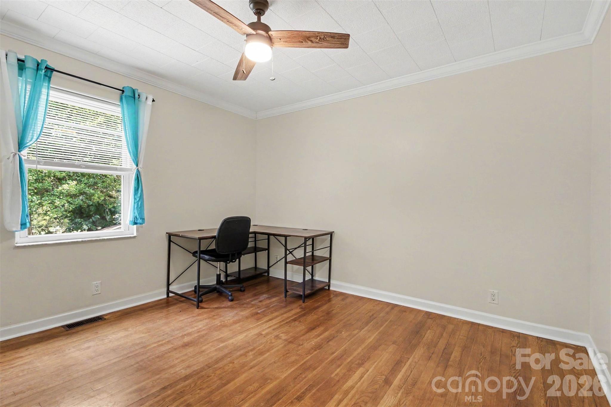 Single Family Residence at 111 Cove Avenue, Mount Holly, photo 11 of 32