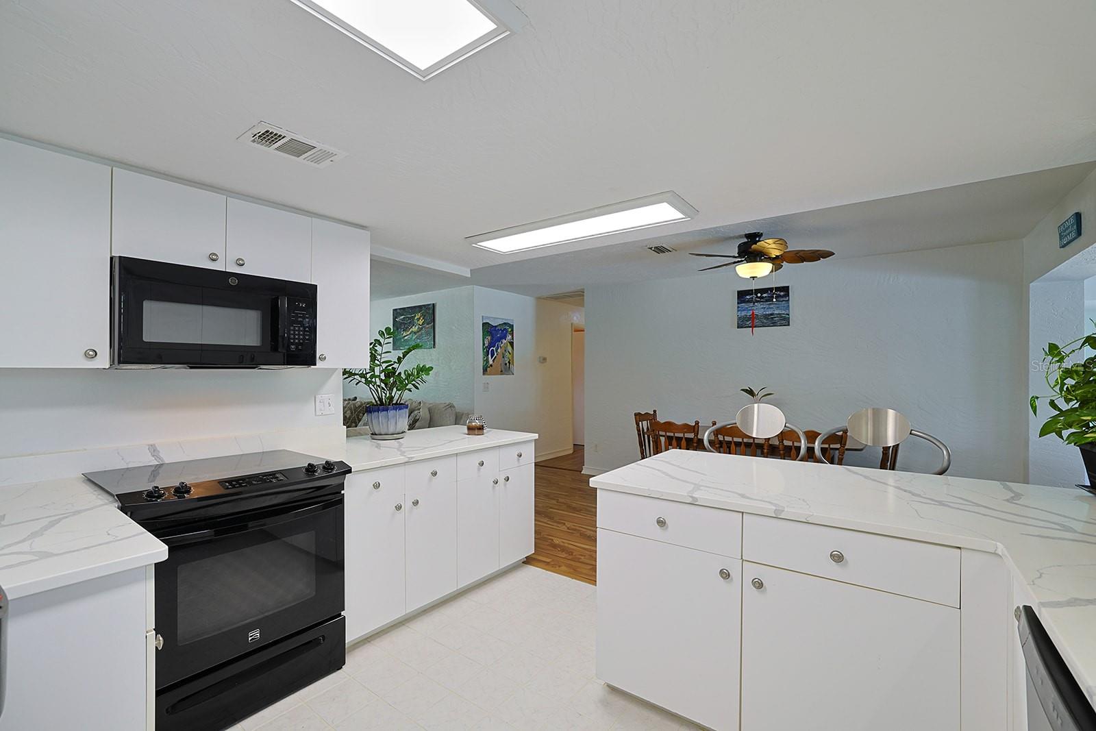 Kitchen - 2553 NORDMAN AVE, NEW SMYRNA BEACH