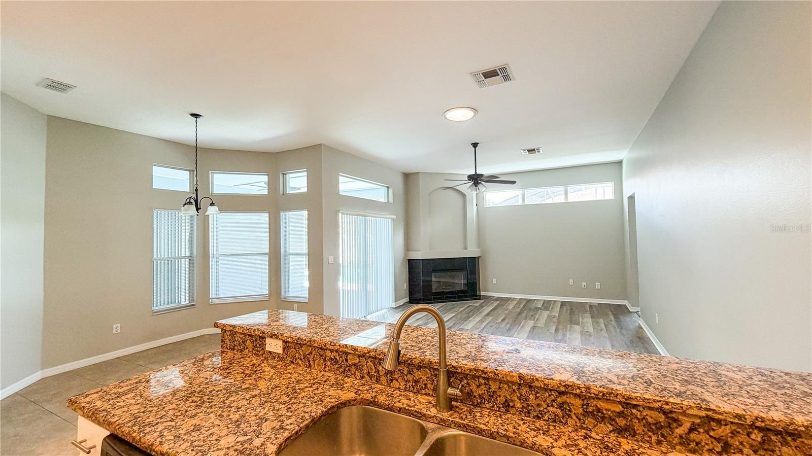 Single Family Residence at 123 GOLF COURSE PKWY, DAVENPORT, photo 10 of 31