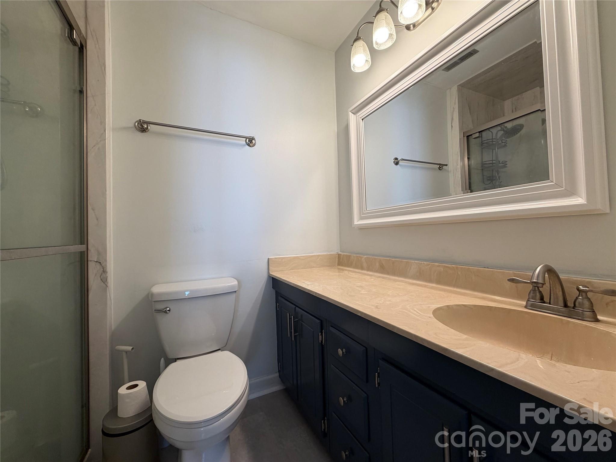 Primary Bathroom - 2705 N Center Street, Hickory