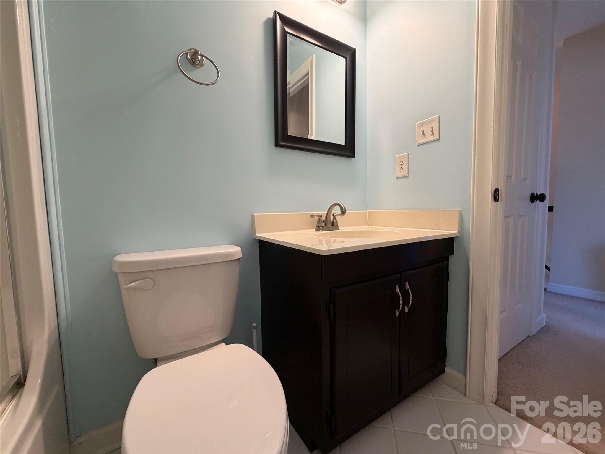 Townhouse at 2705 N Center Street, Hickory, photo 23 of 36