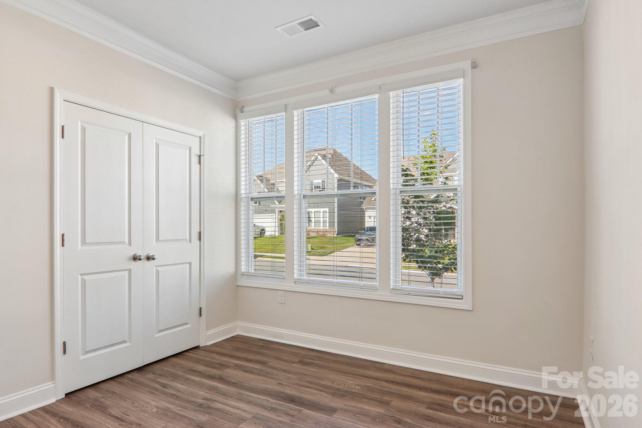 Single Family Residence at 505 Fox Cove Road, Hendersonville, photo 30 of 48
