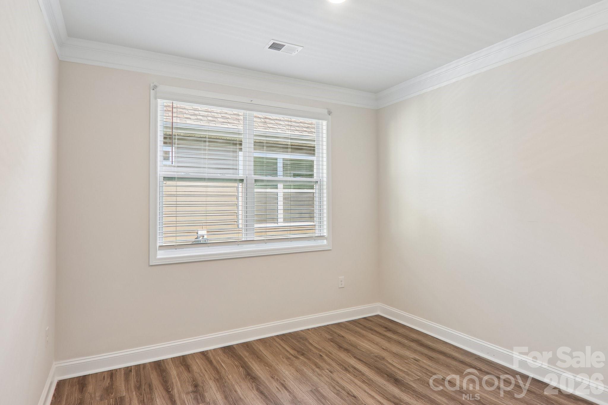 Single Family Residence at 505 Fox Cove Road, Hendersonville, photo 33 of 48