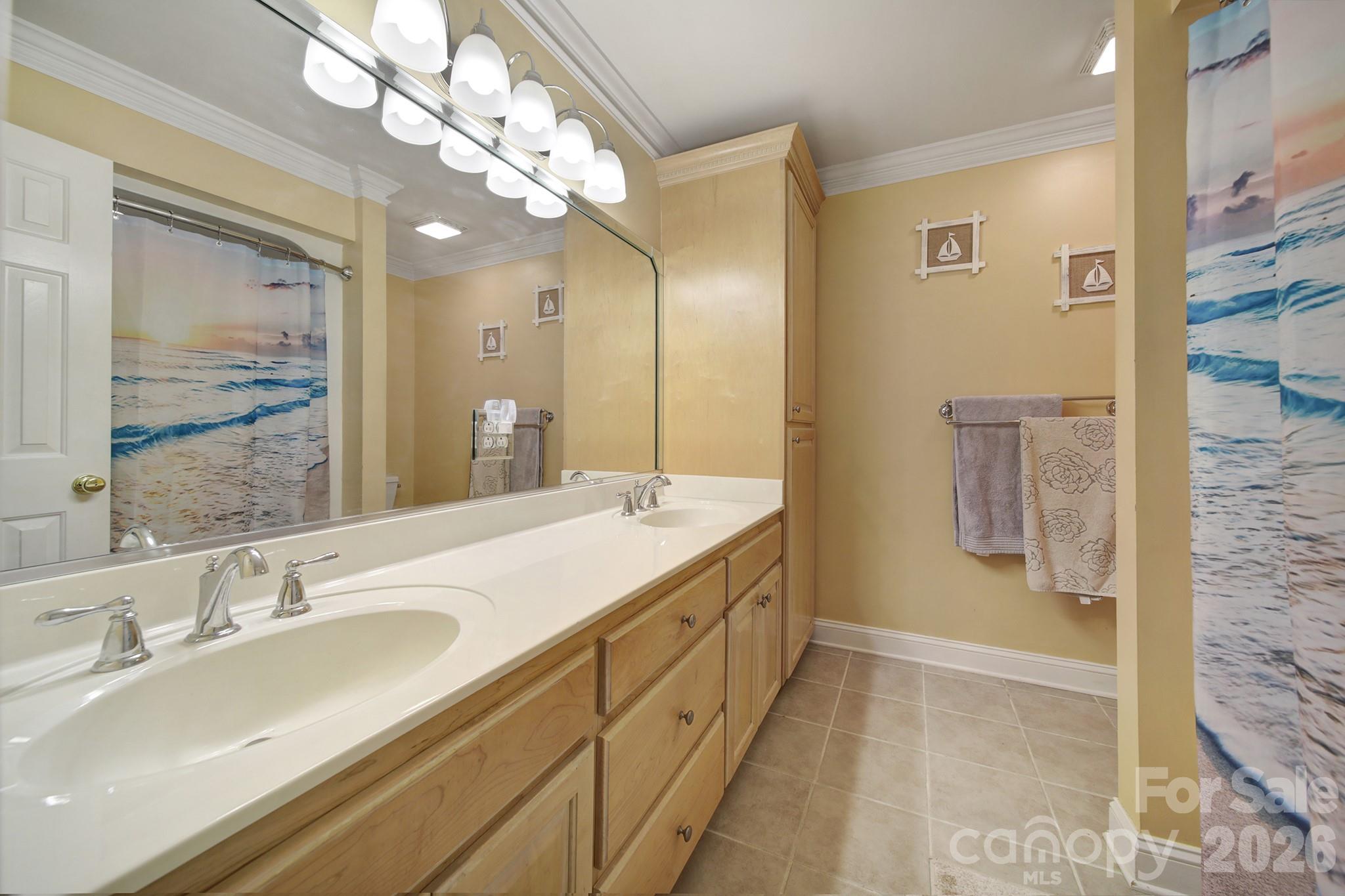 Single Family Residence at 129 Verna Drive, Statesville, photo 25 of 43