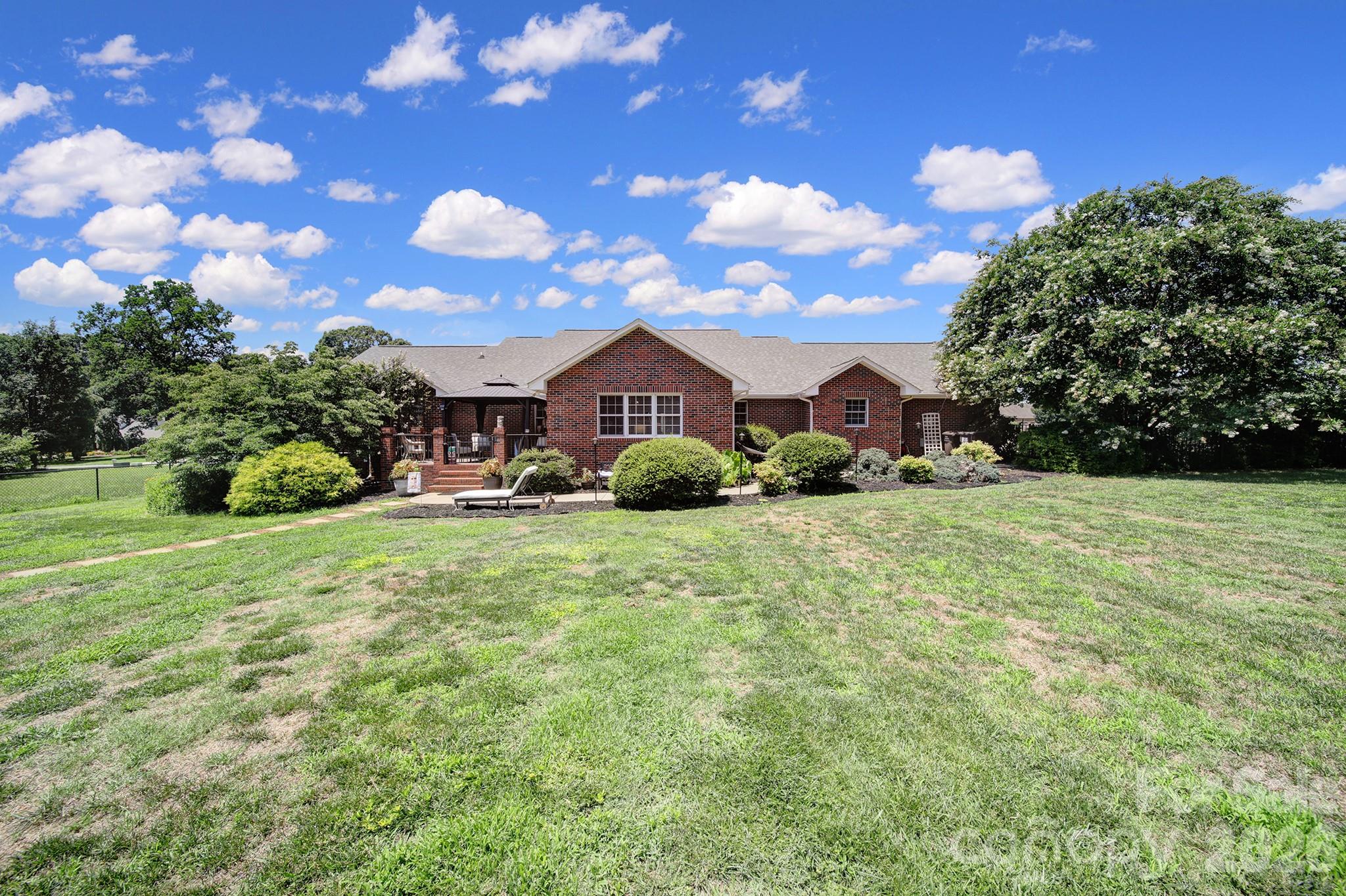 Single Family Residence at 129 Verna Drive, Statesville, photo 38 of 43