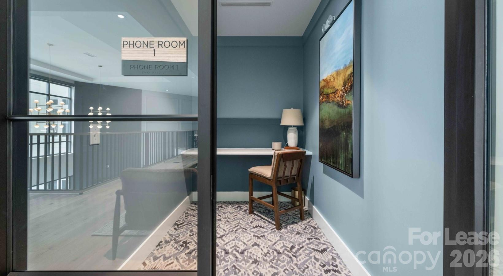 Apartment at 9035 Lindholm Drive, Huntersville, photo 10 of 37