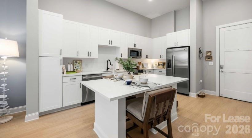 Apartment at 9035 Lindholm Drive, Huntersville, photo 26 of 37